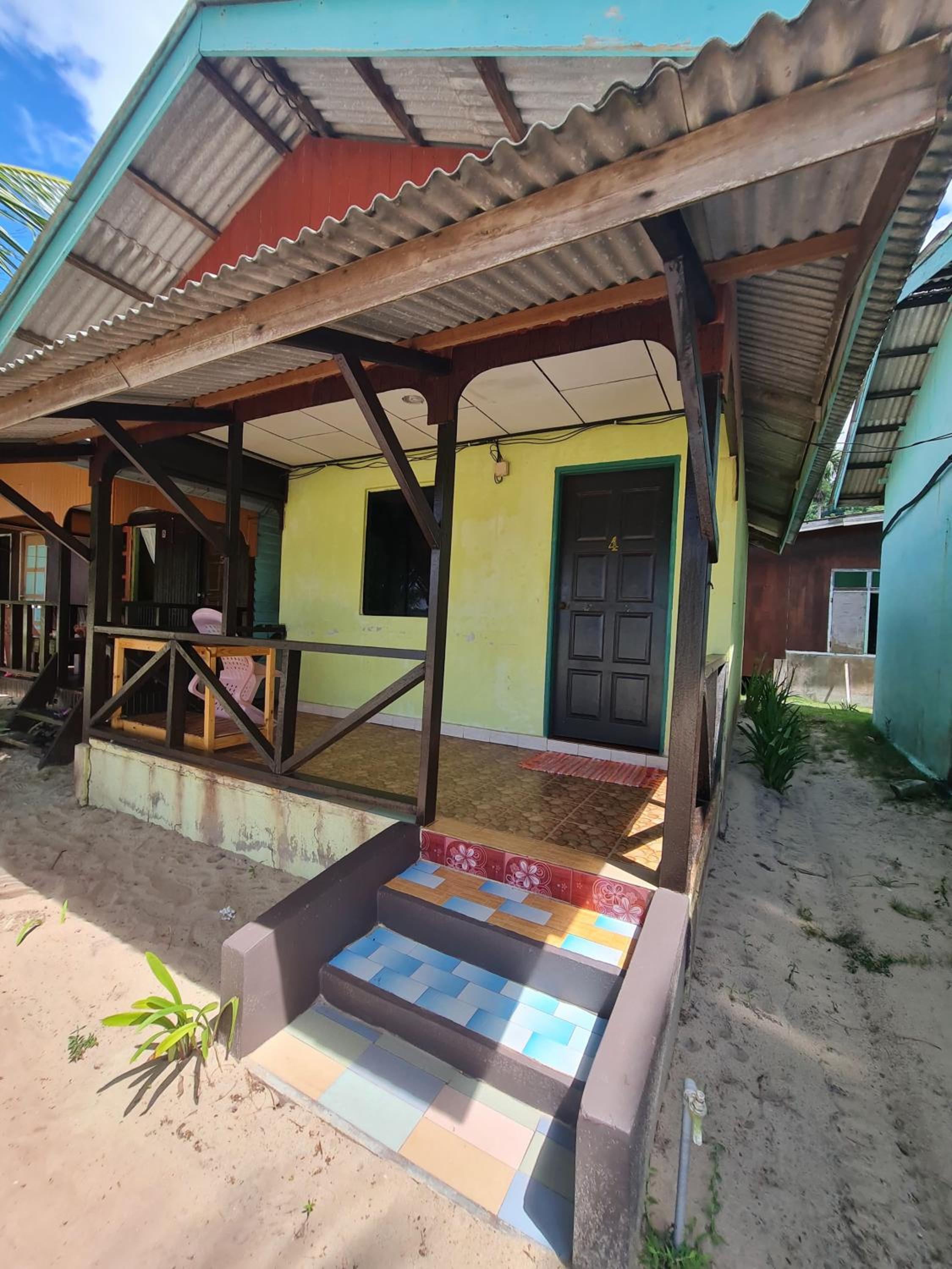 Rainbow Tioman Cottage photo 5