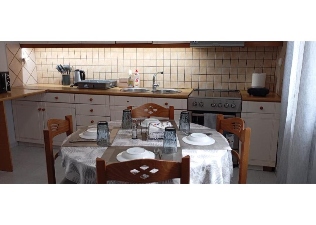 Nikos Family Apartment Milos photo 4