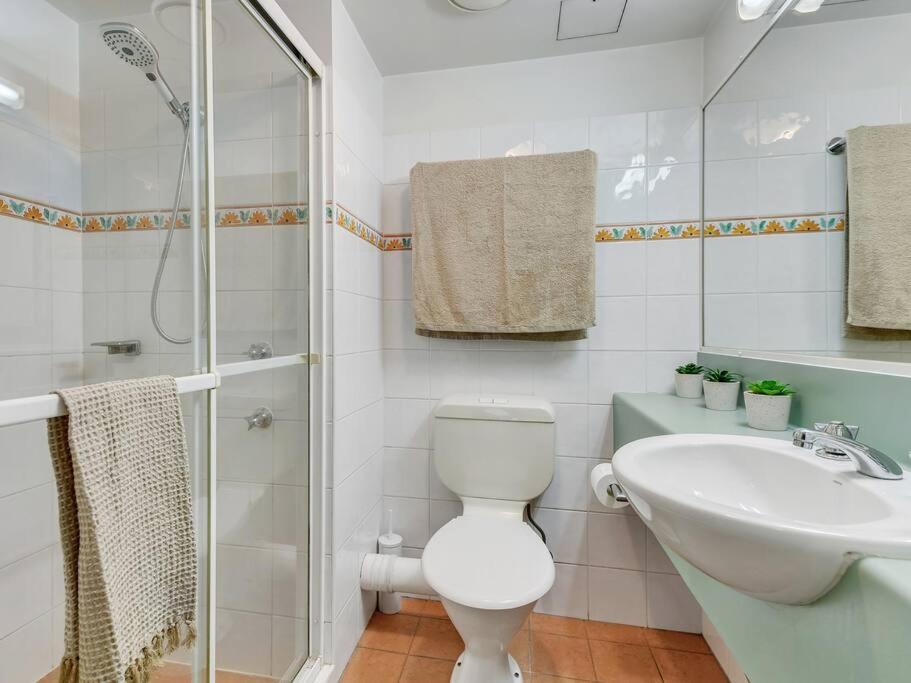 Convenient One-Bedroom Apartment