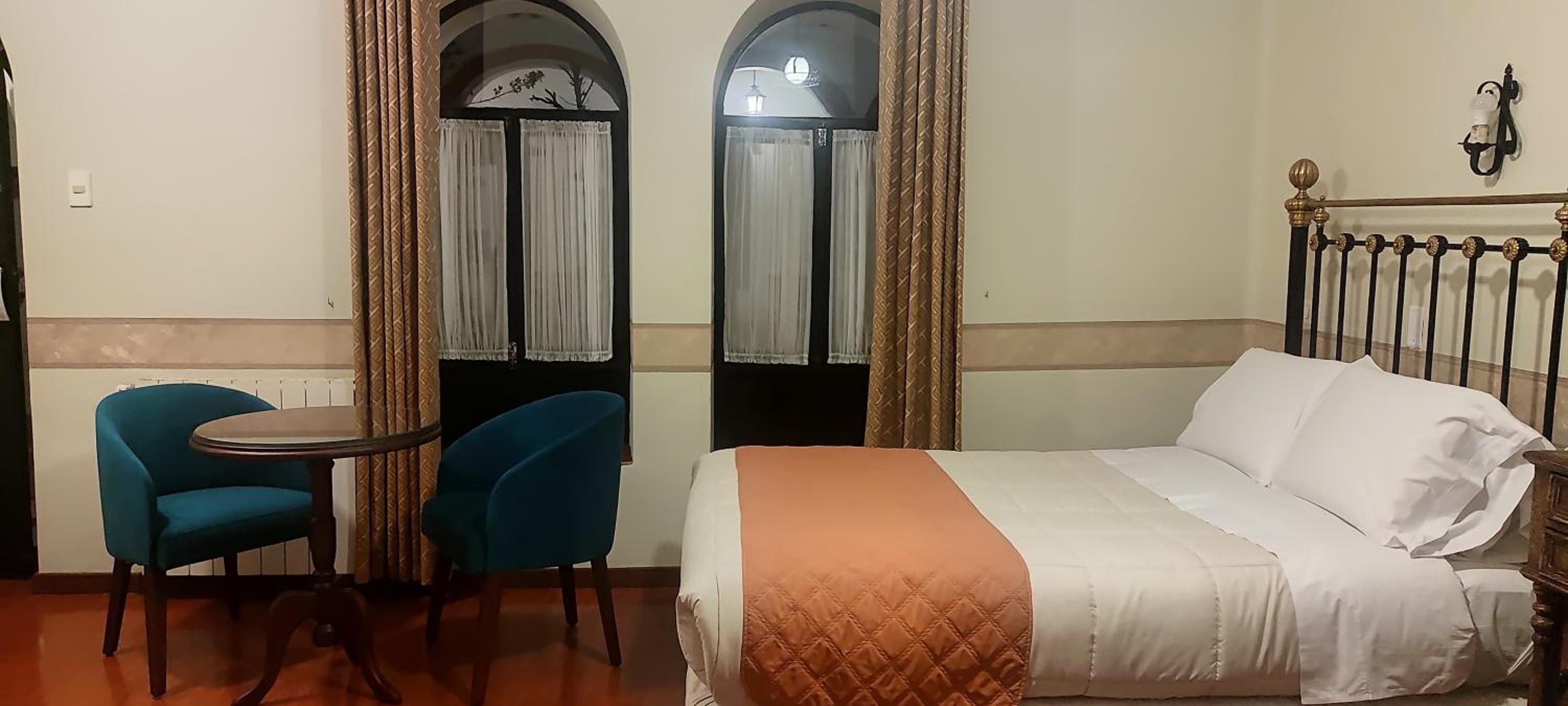 Colonial Hotel Boutique