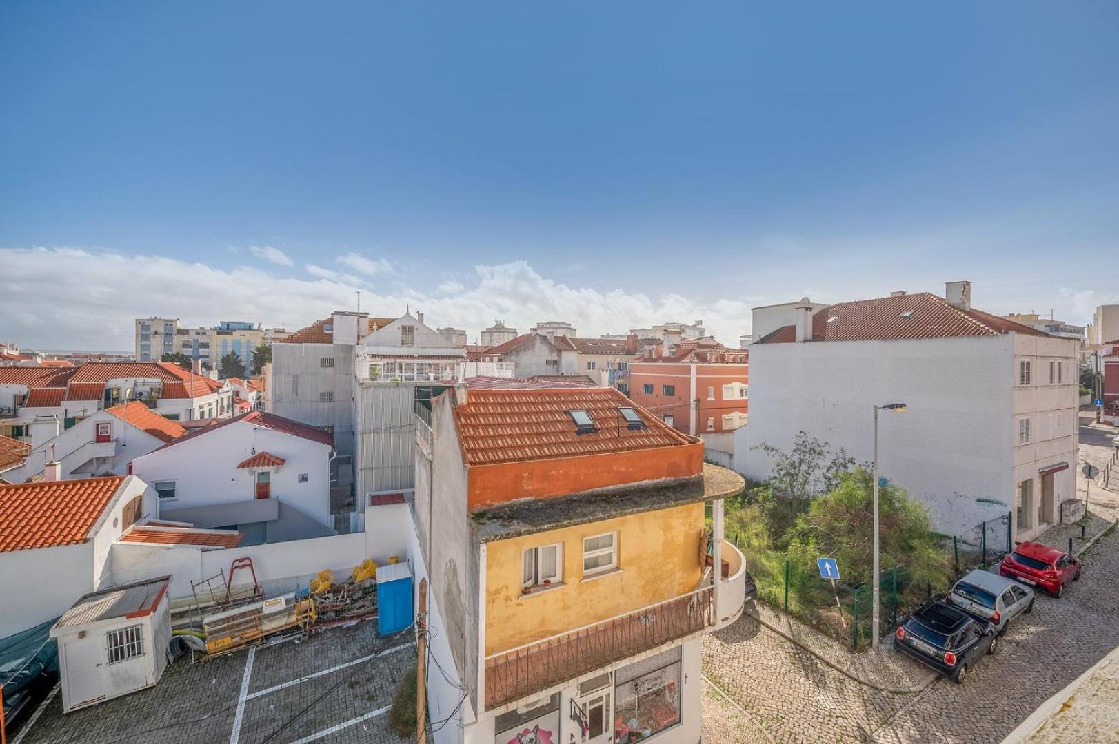 GuestReady - Sunny Retreat in Costa da Caparica view 4