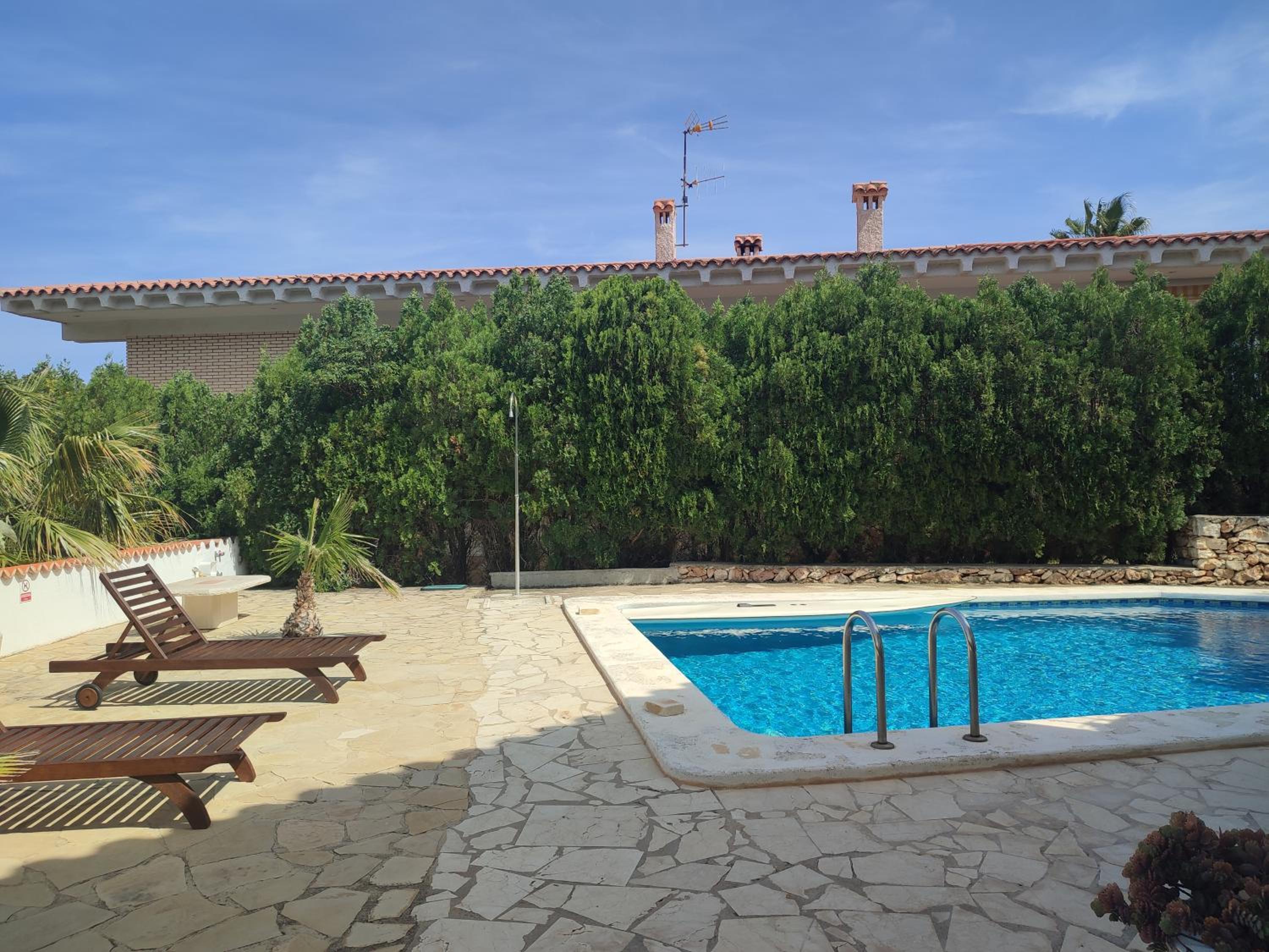APTO EN VILLA MINDORO c PISCINA PRIVADA