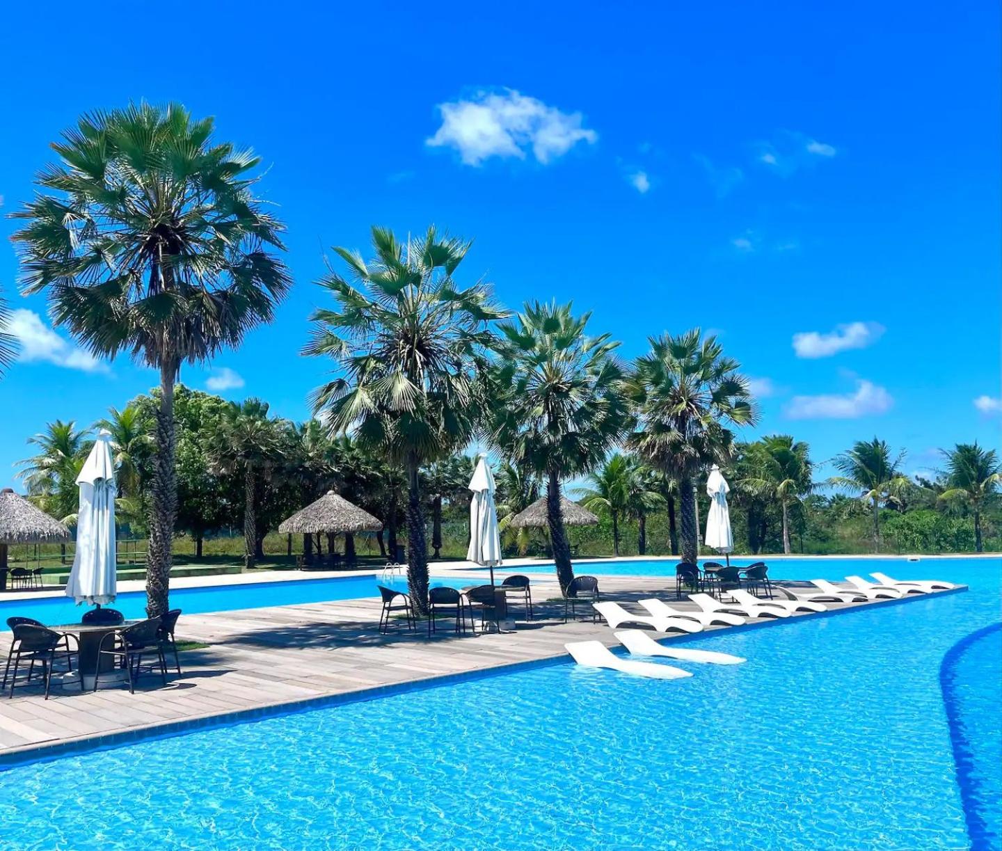 Catu Lake Spa e Resort! Apto com lazer completo!