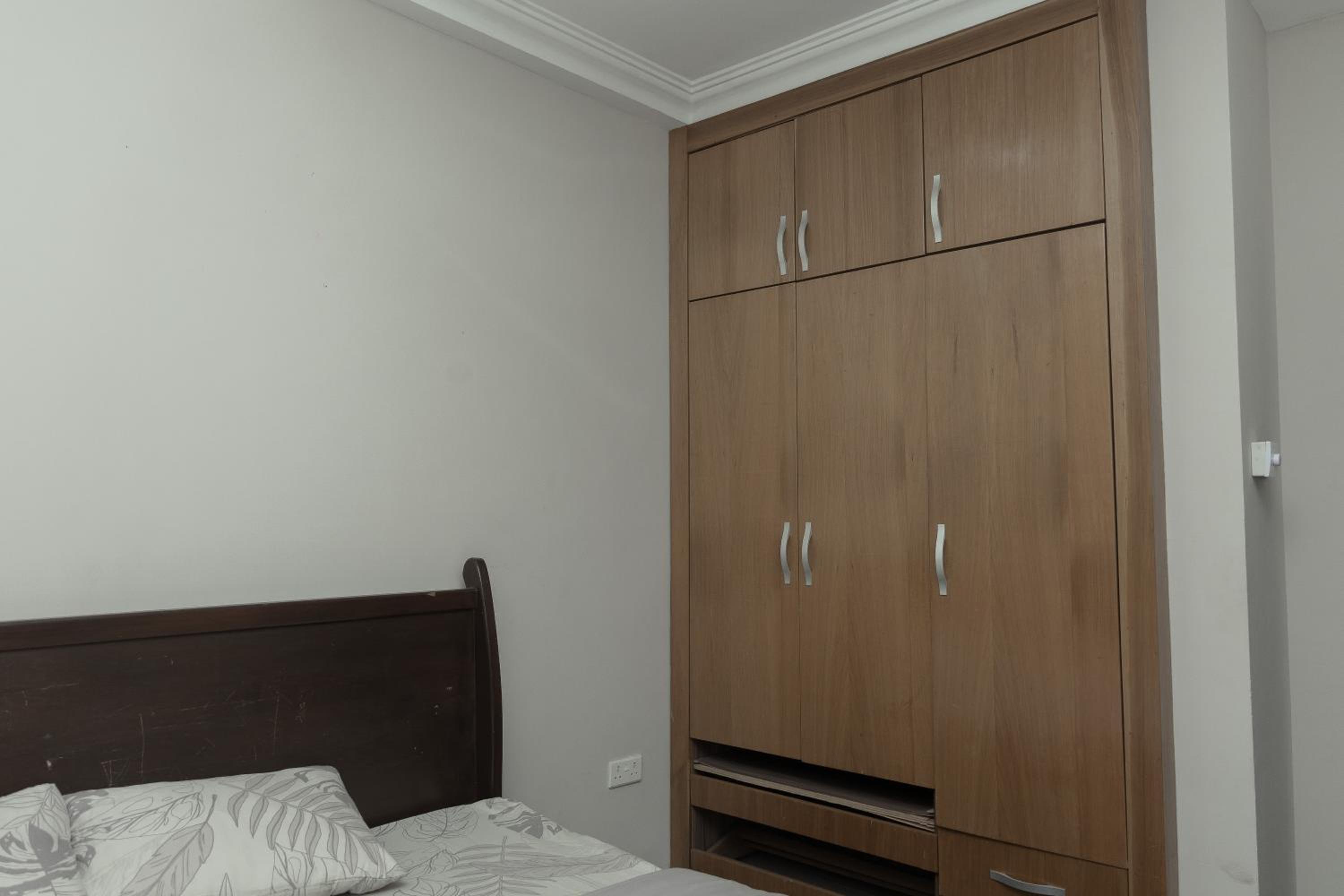 Bespoke 3 Bedroom Gated House view 5
