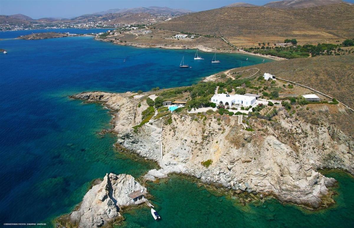 Fully Catered Vila in Cycladic in Posidonia, Greece