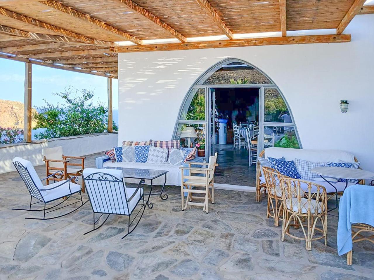 Fully Catered Vila in Cycladic in Posidonia, Greece