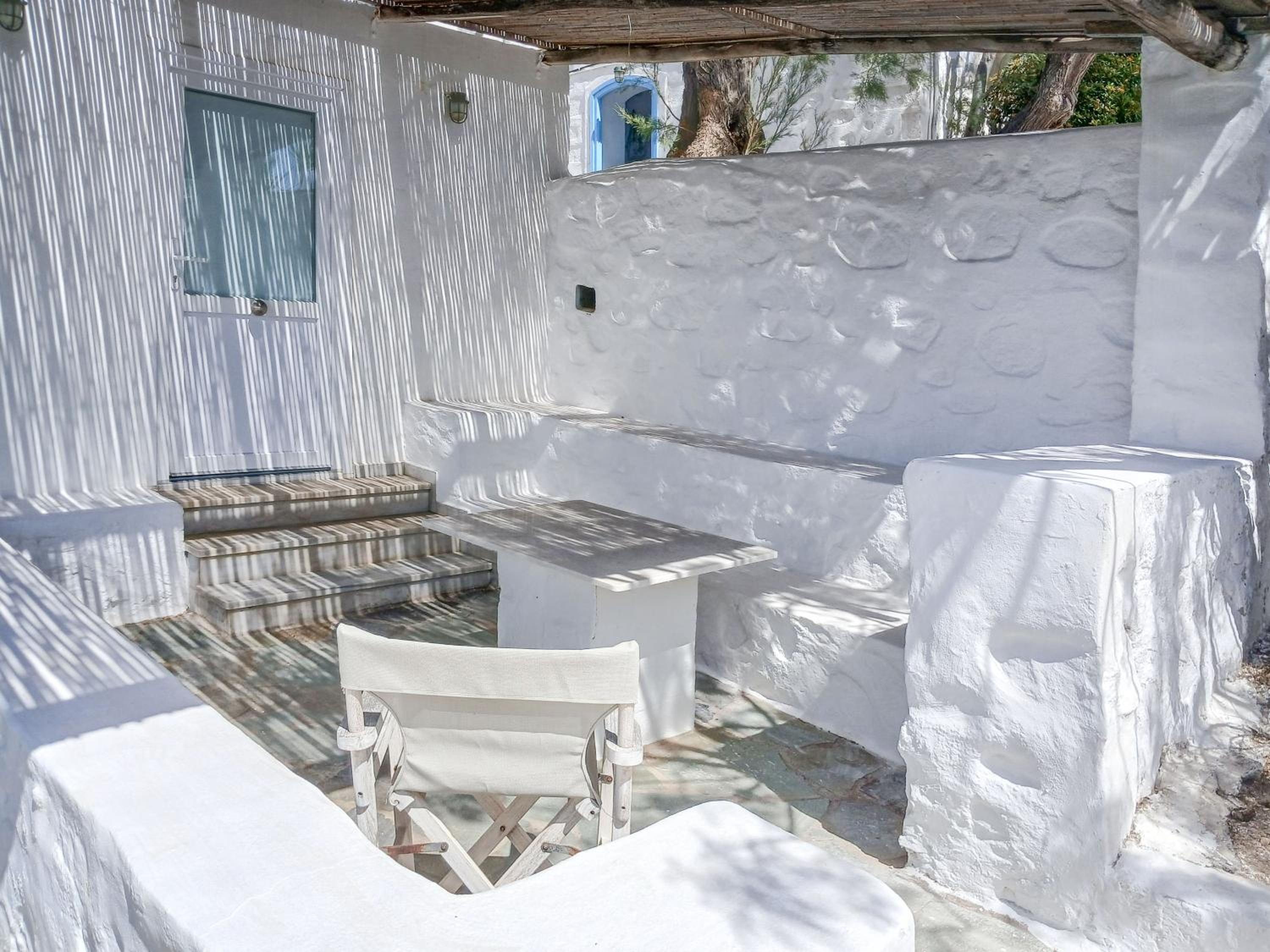 Fully Catered Vila in Cycladic in Posidonia, Greece