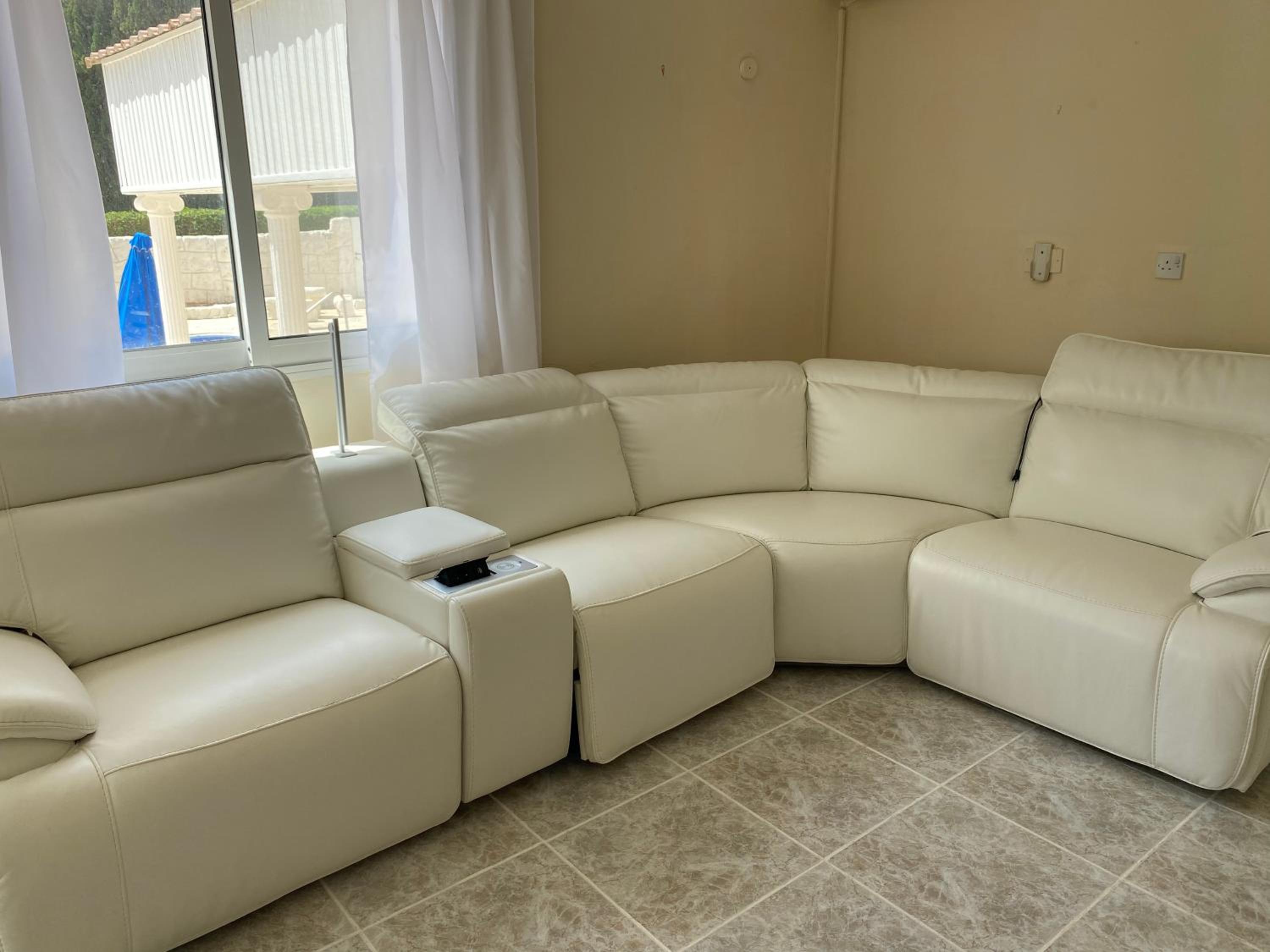 villa 58 coral bay seafront