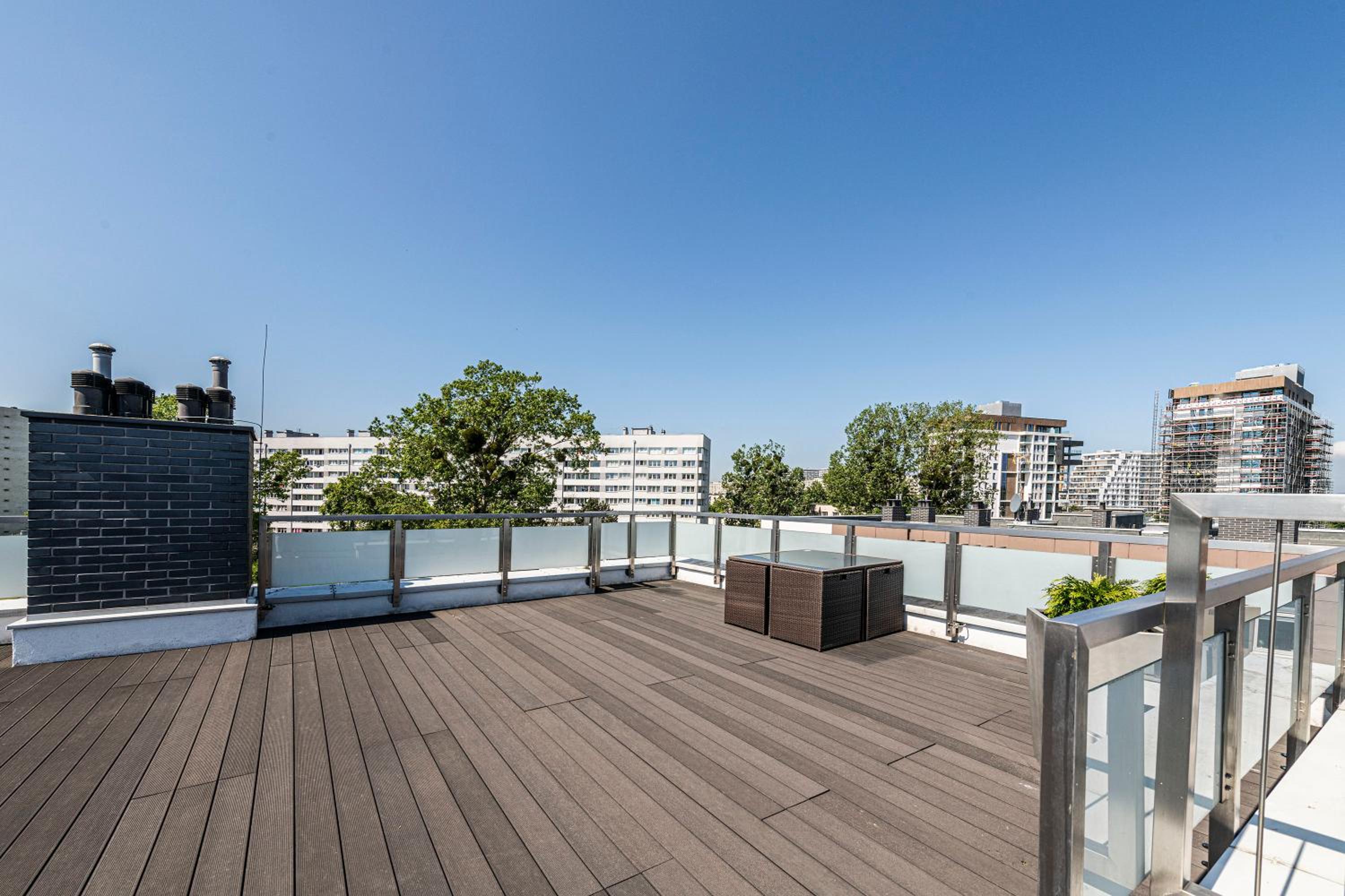 Lion Apartments - Rooftop Apartment with Terrace