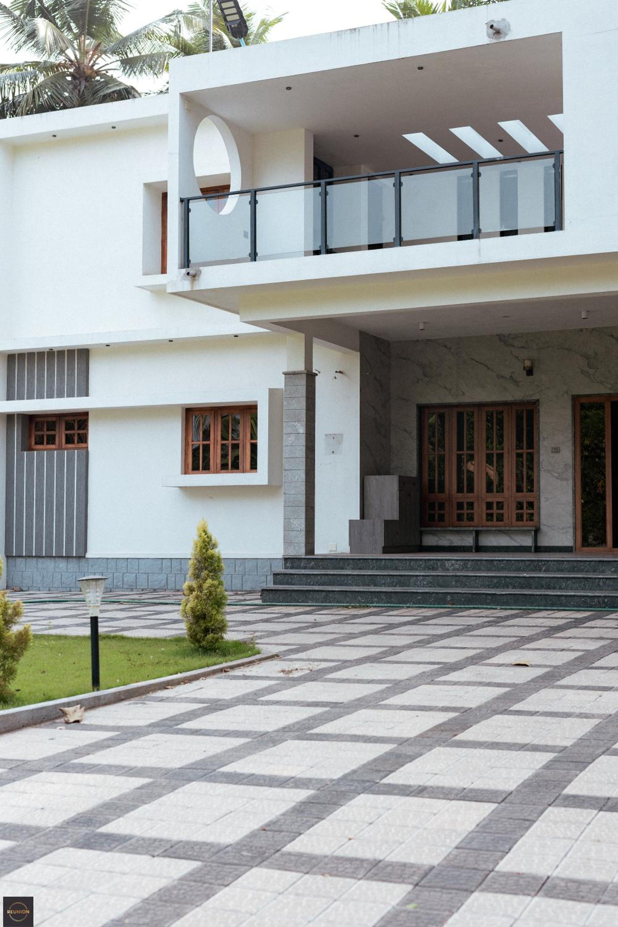 Reunion Marina Villa