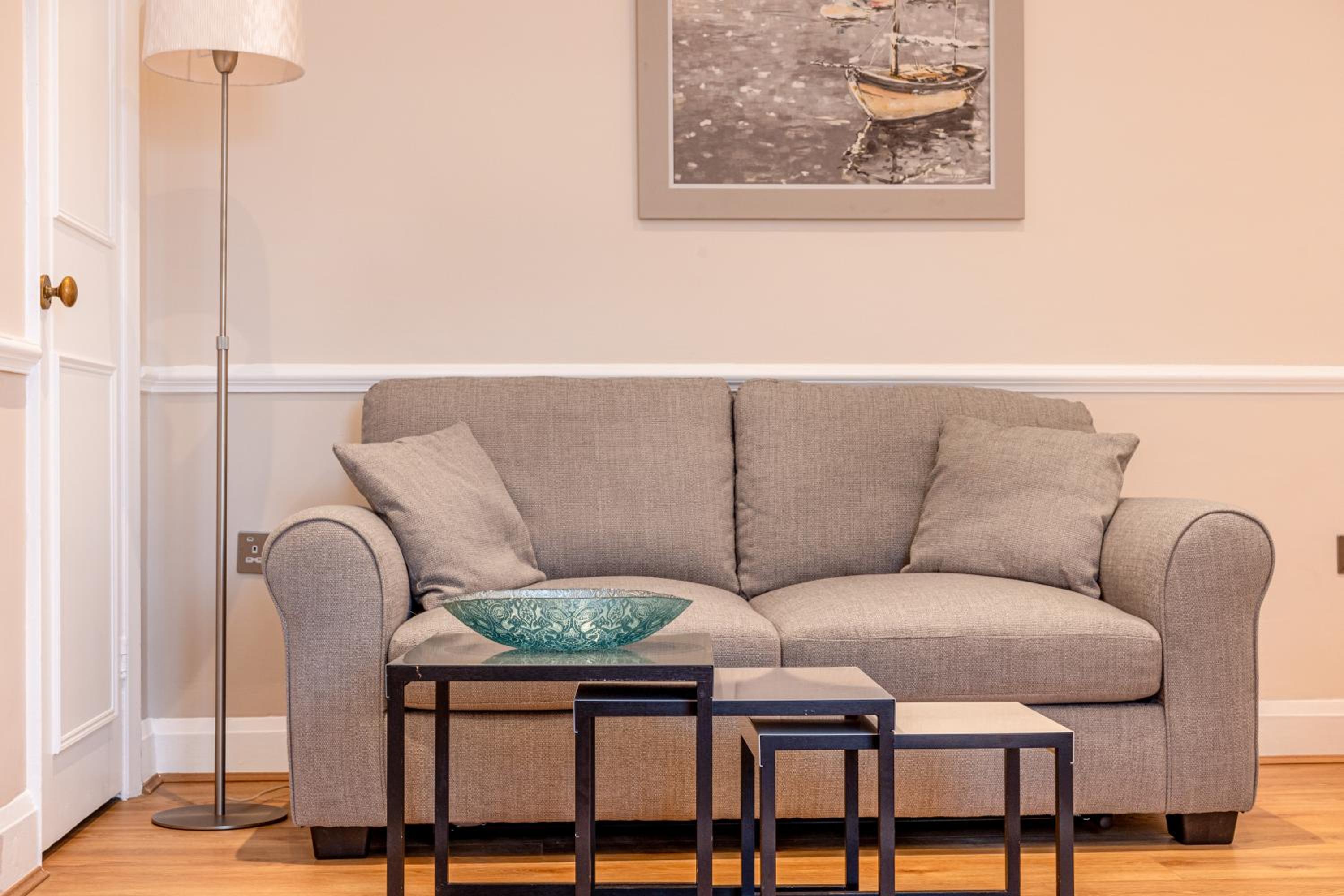 Charming Studio in Prestigious Chelsea