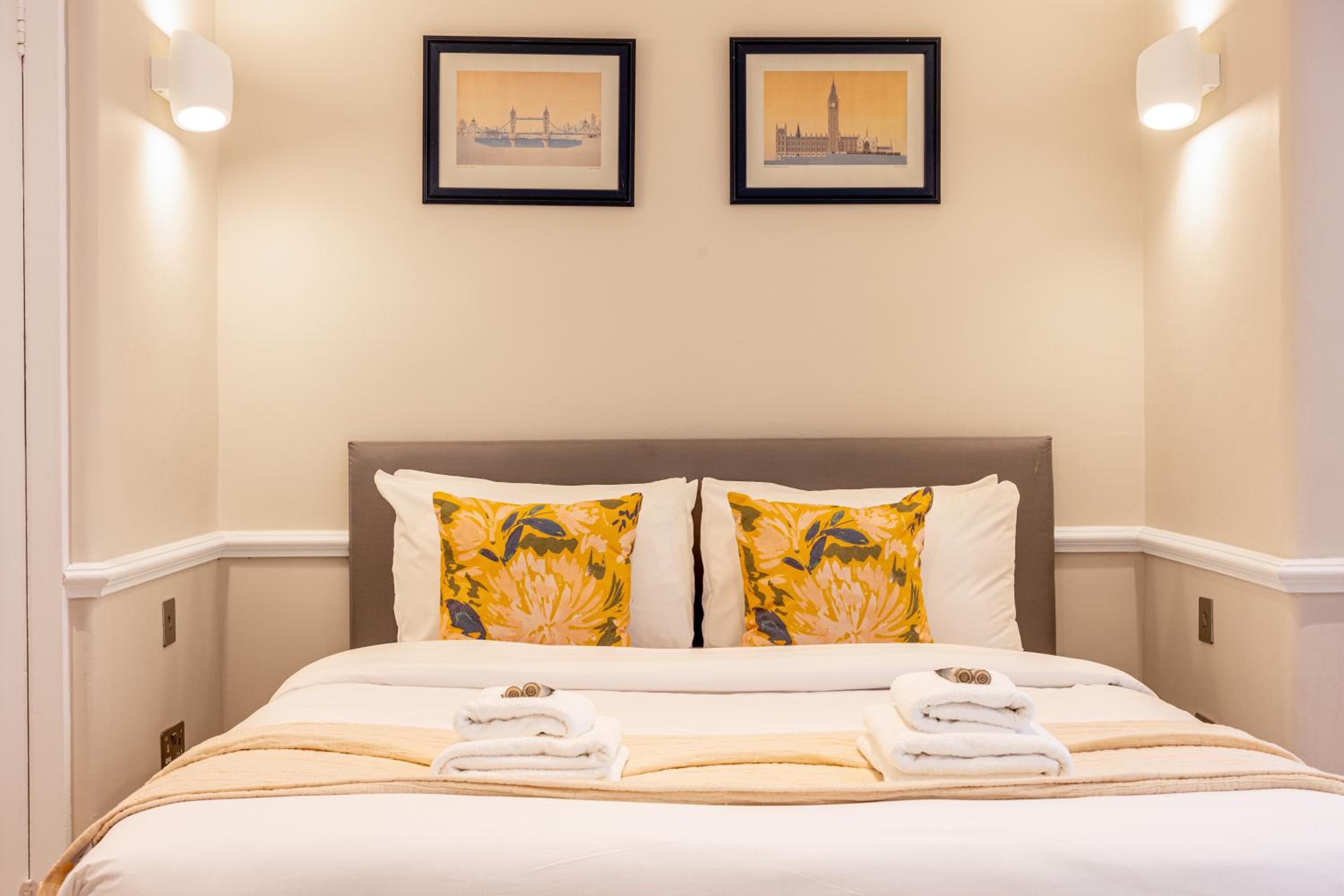 Charming Studio in Prestigious Chelsea