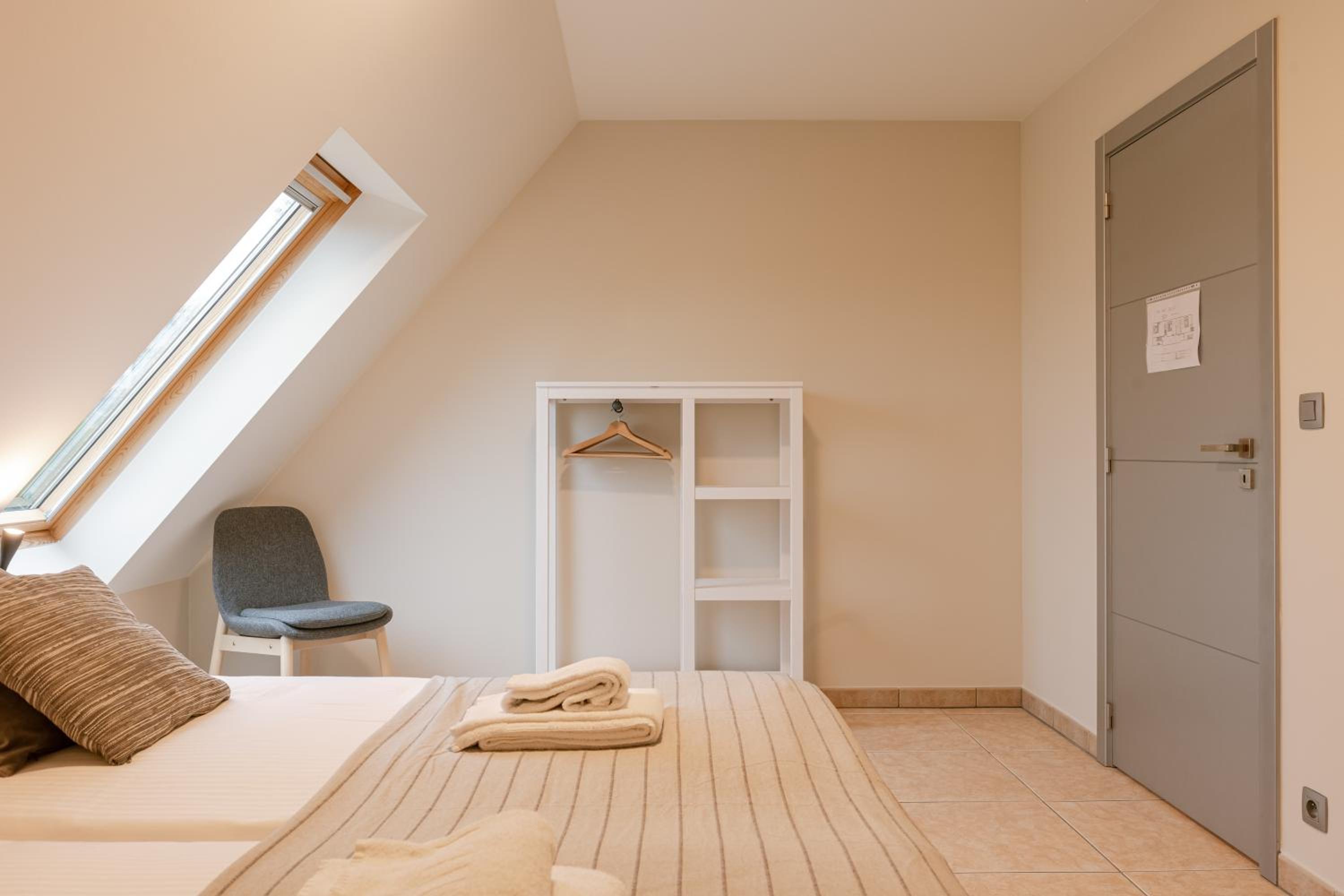 Relaxing Holiday Home with Terrace Close to the Beach