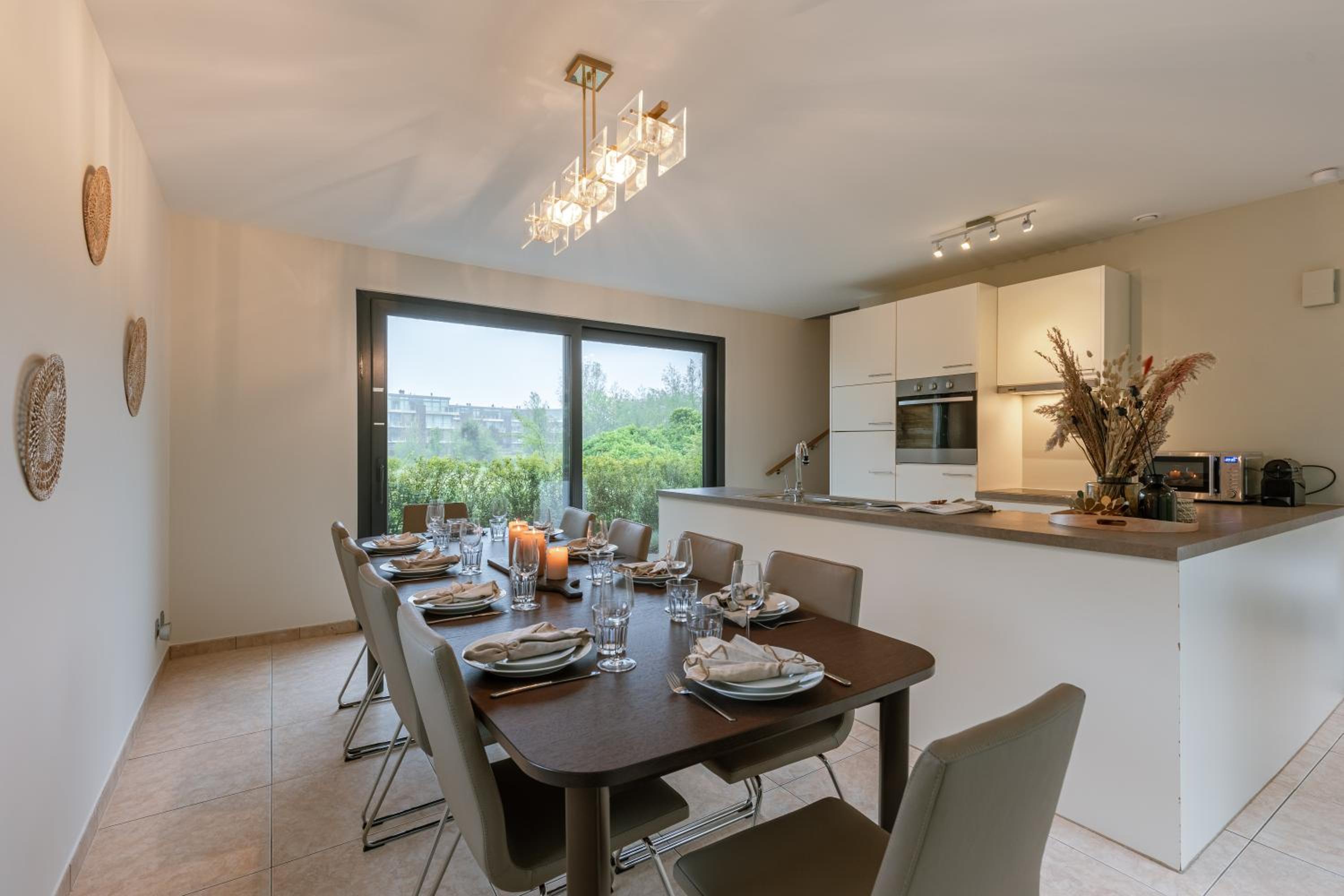 Relaxing Holiday Home with Terrace Close to the Beach