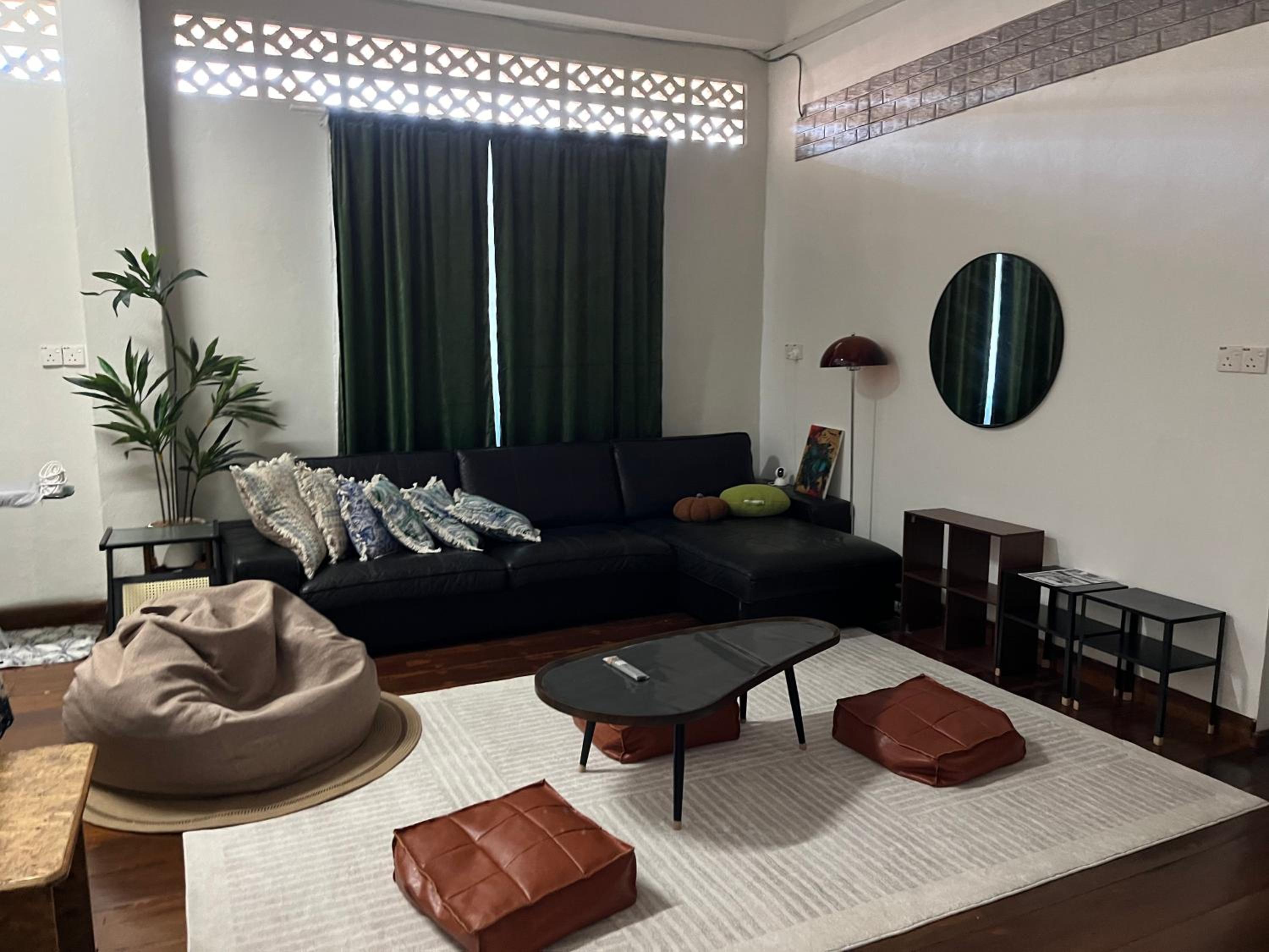 La Wood Homestay near Kuala Besut Jetty