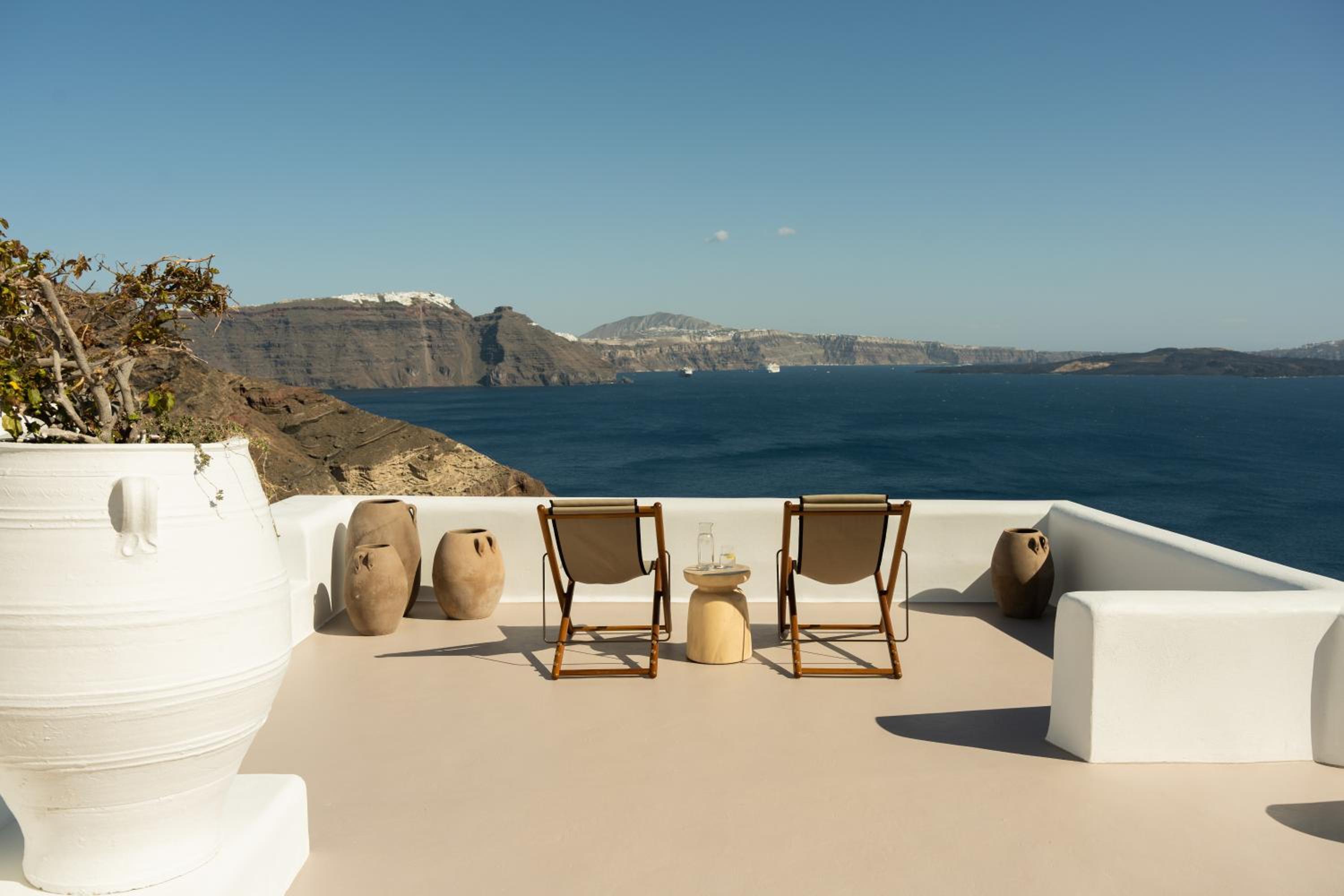 Oia Vacations - Canaves Ena - Small Luxury Hotels of the World - Property Image 2