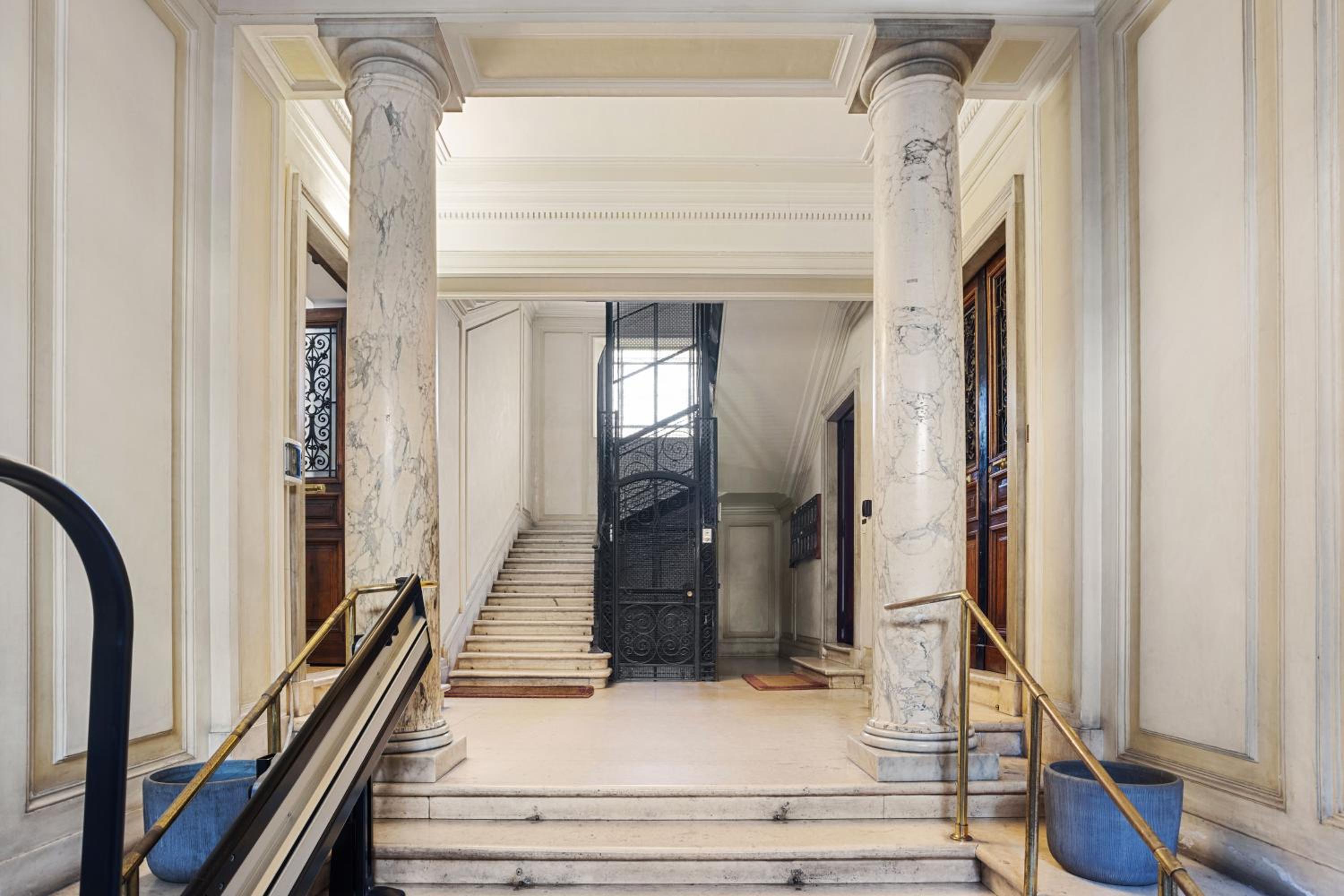 GHR Navona Inn