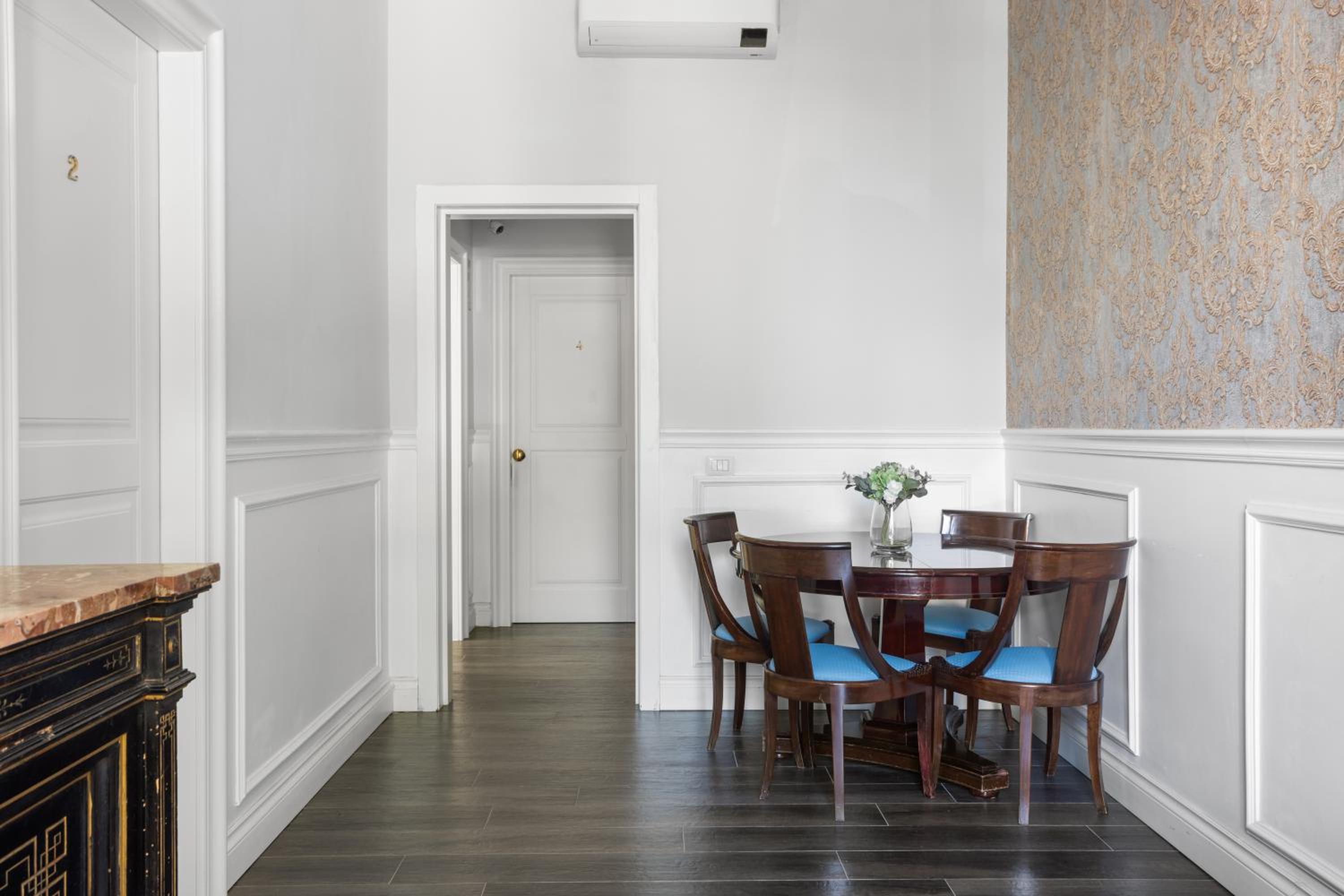 GHR Navona Inn
