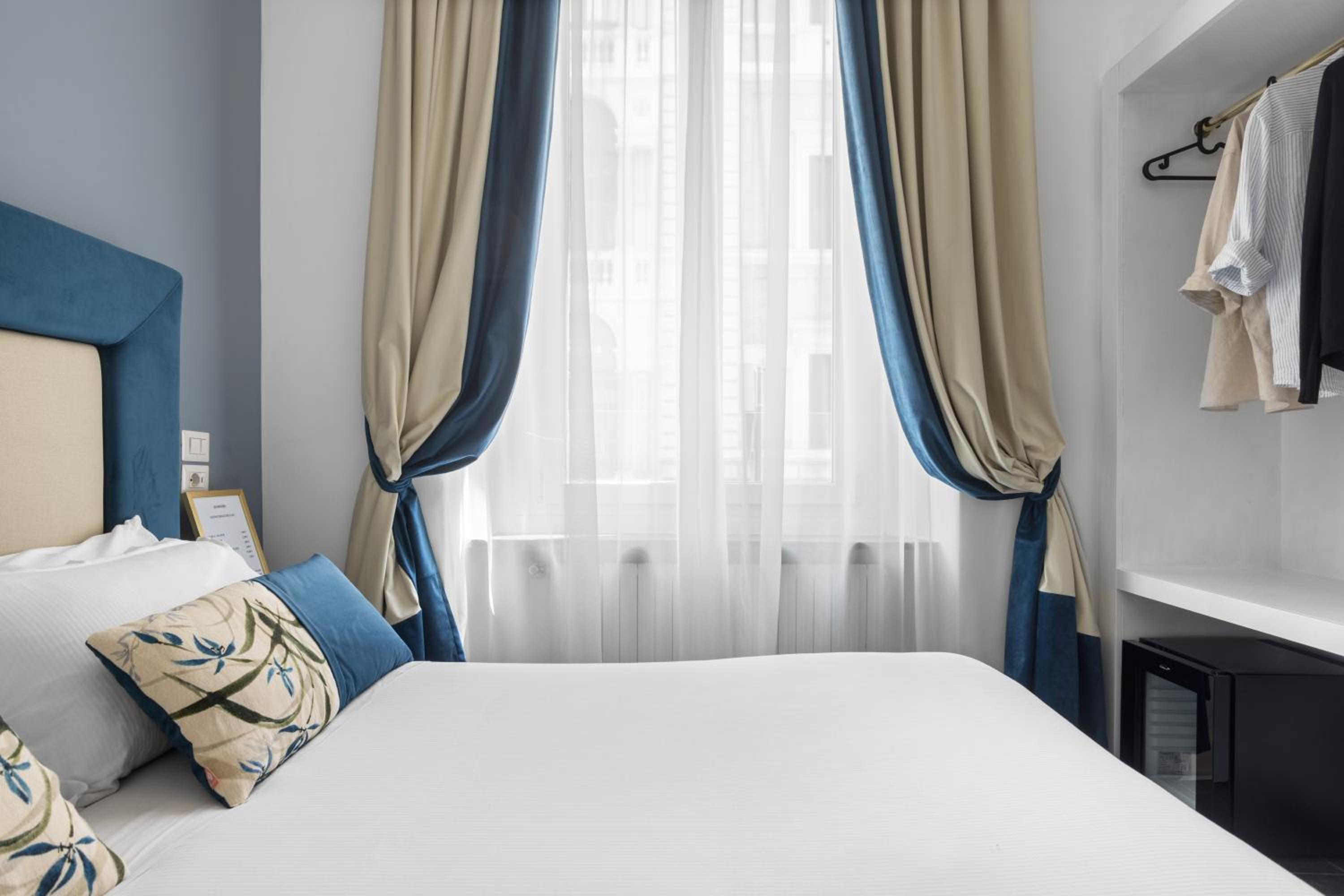 GHR Navona Inn