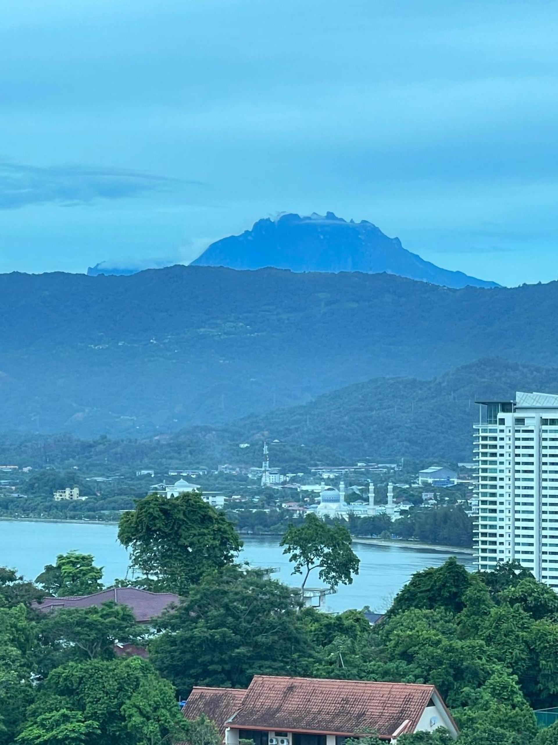 Mt Kinabalu JQ 2 bedroom Apt photo 1