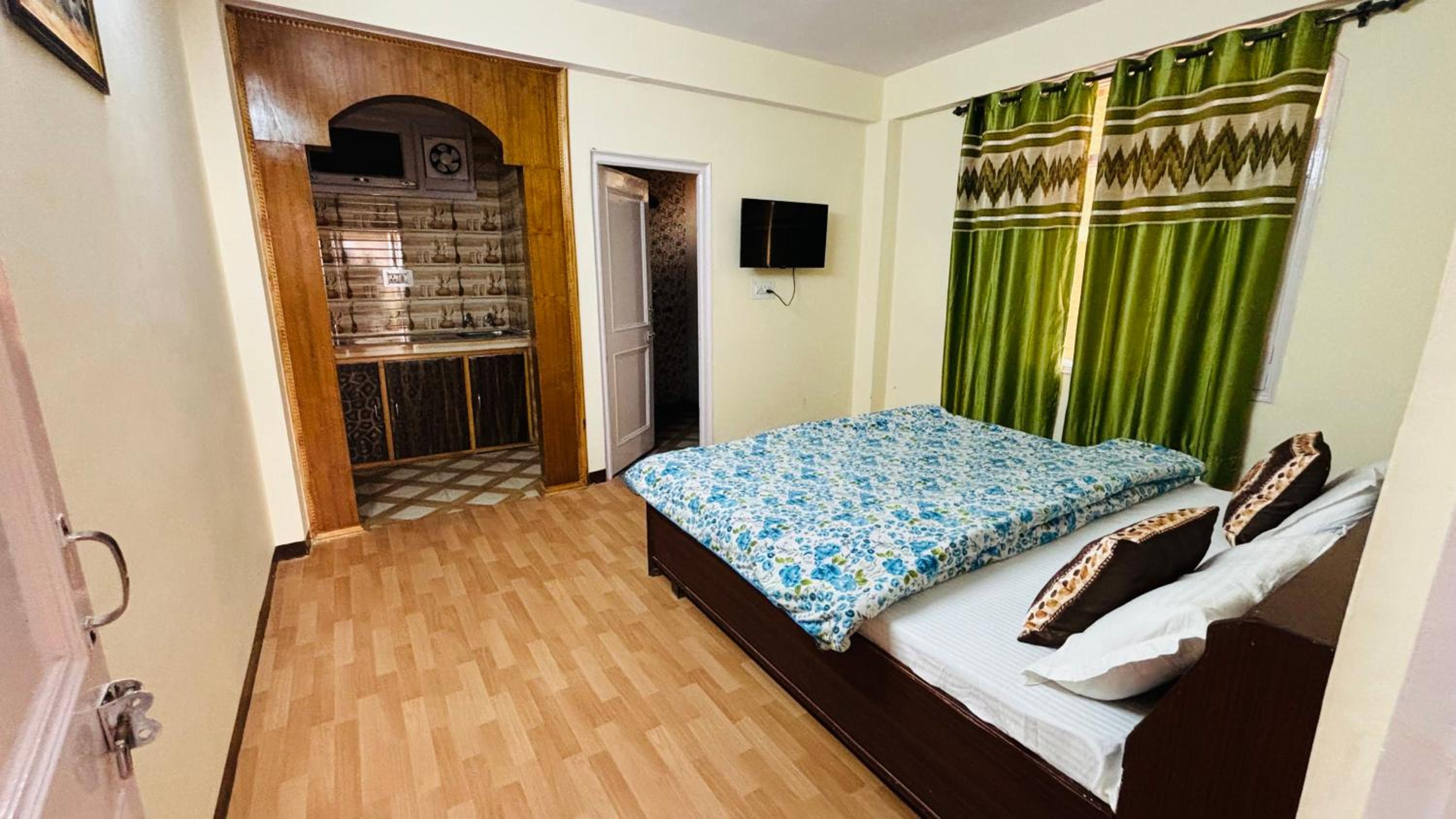 Baldeyan Breeze - Premium 2BR Apartments #Parking #private Balcony