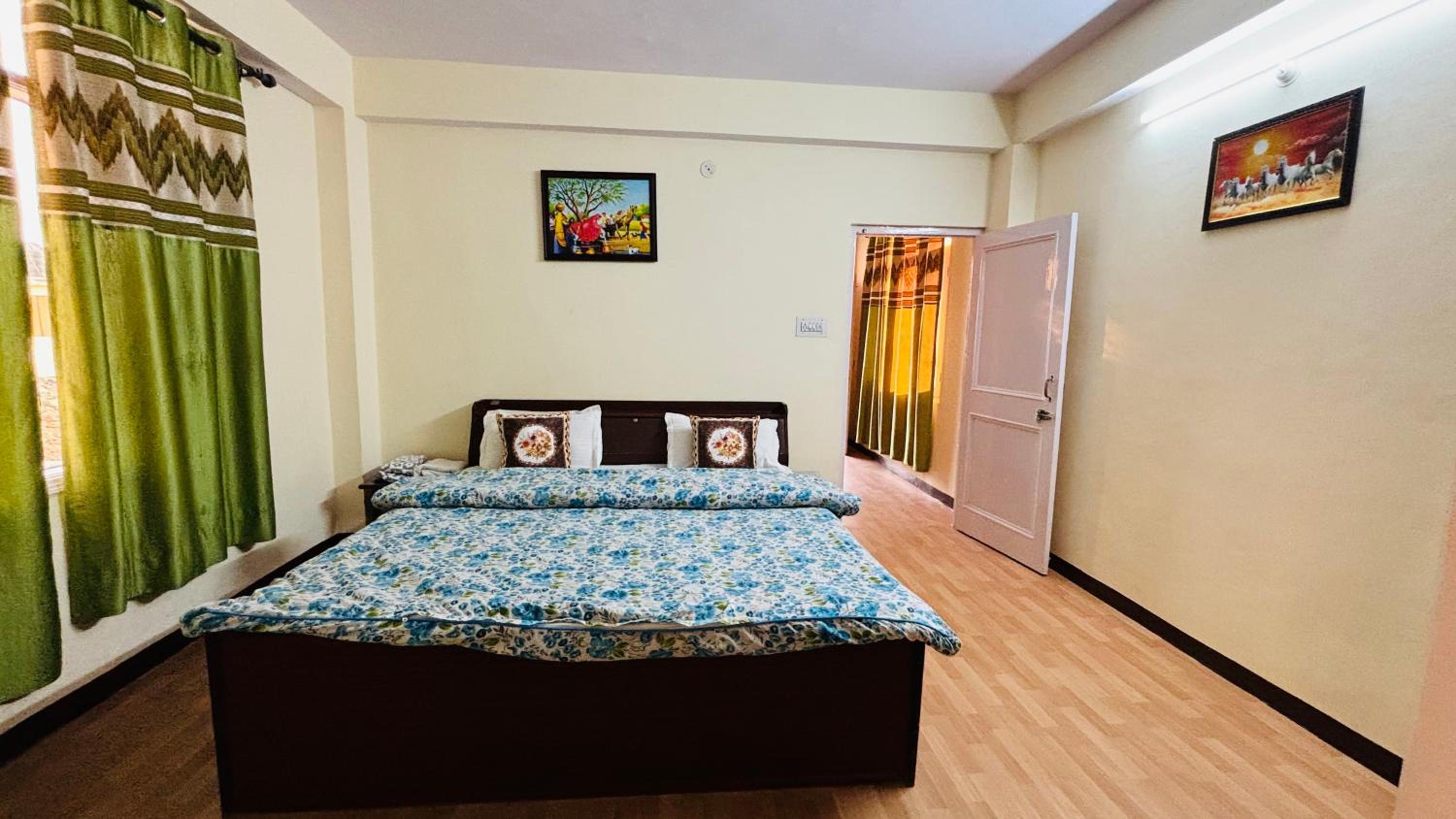 Baldeyan Breeze - Premium 2BR Apartments #Parking #private Balcony