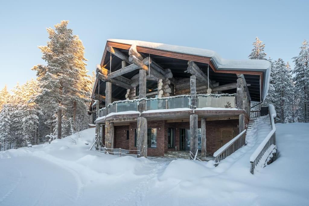 Magnificent villa in the peace of nature