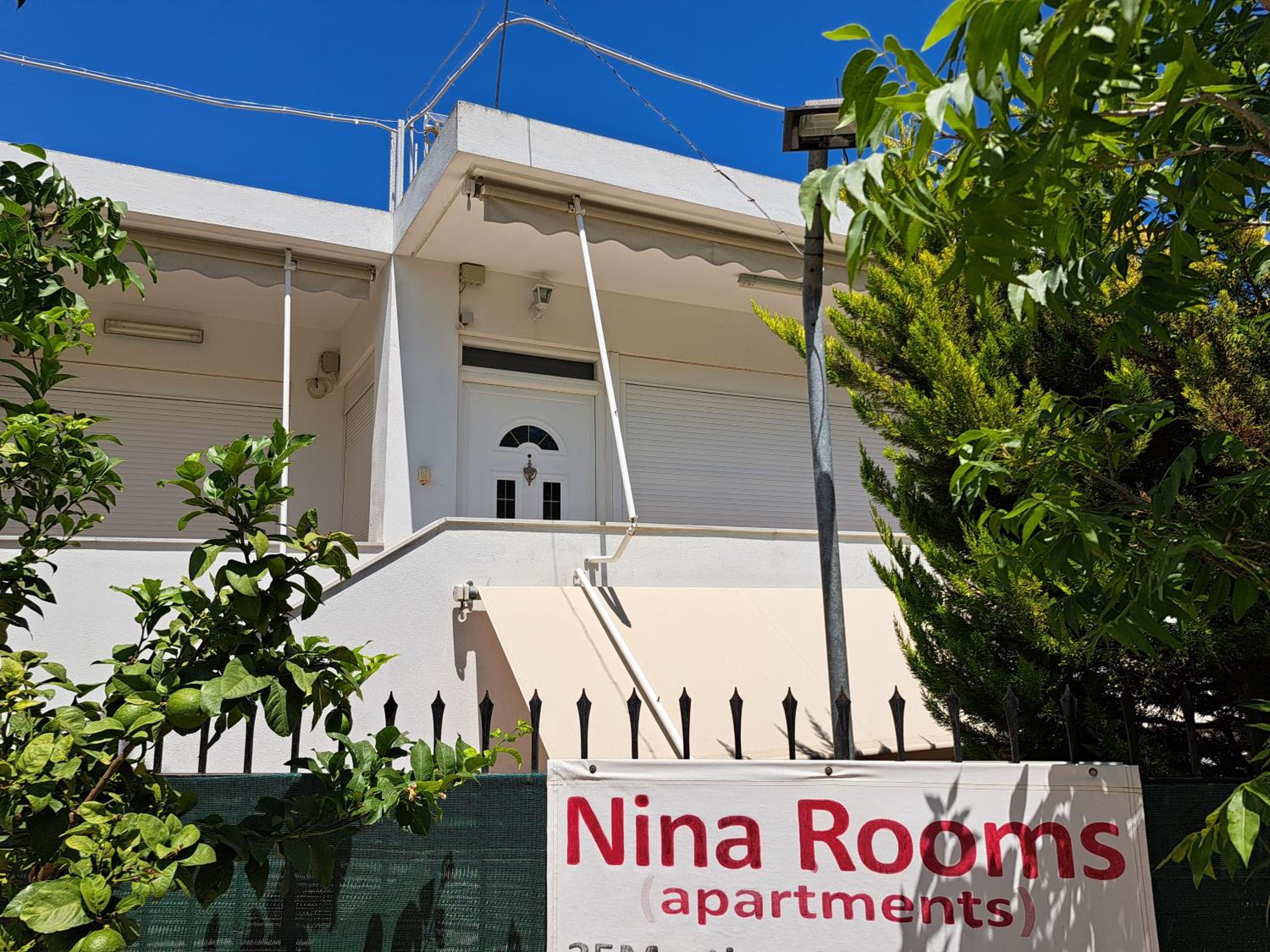 Nina rooms-near to the Athens' airport view 5