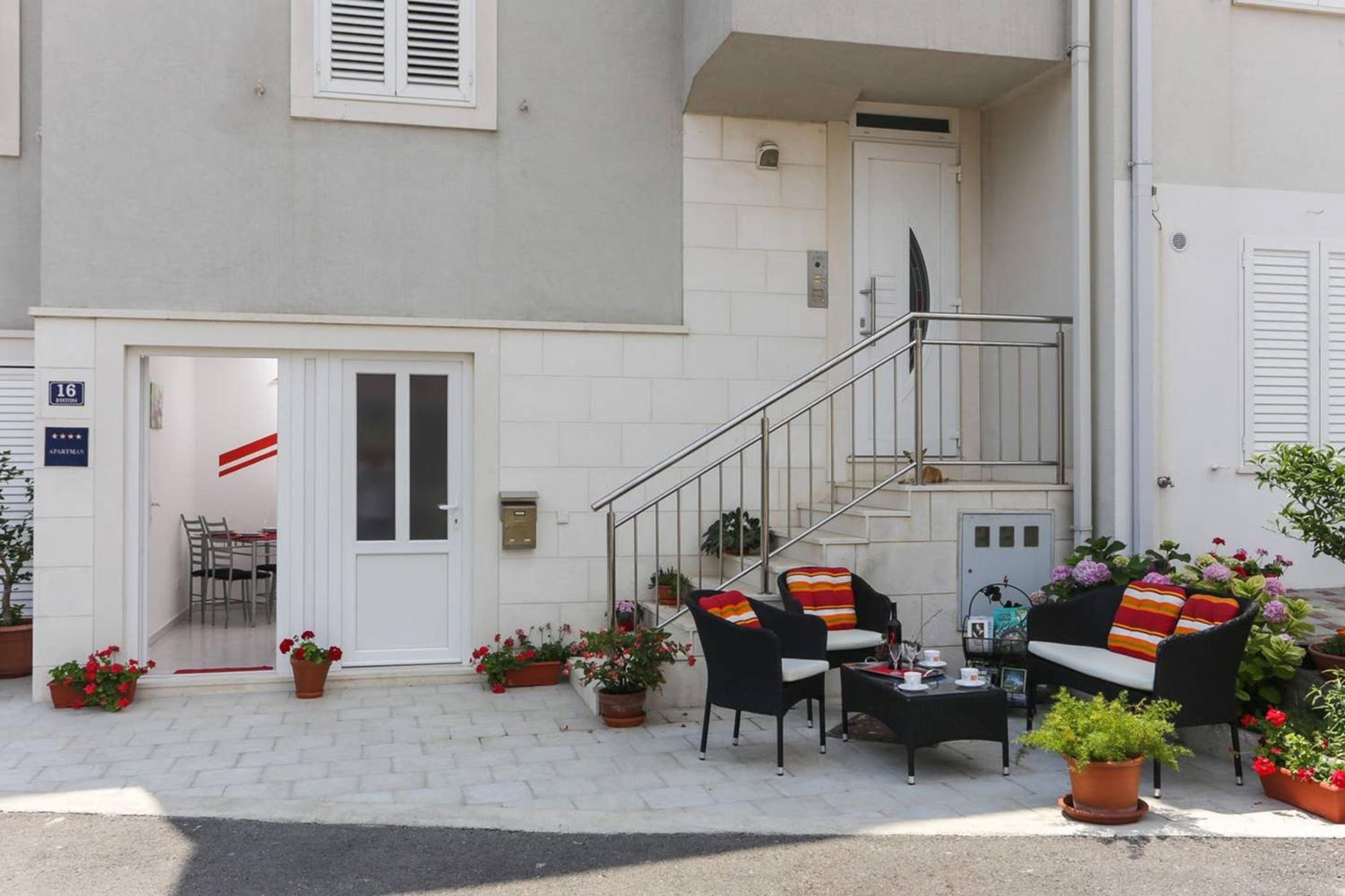 Charming Apartment in Dubrovnik | 40 m² | Parking Included