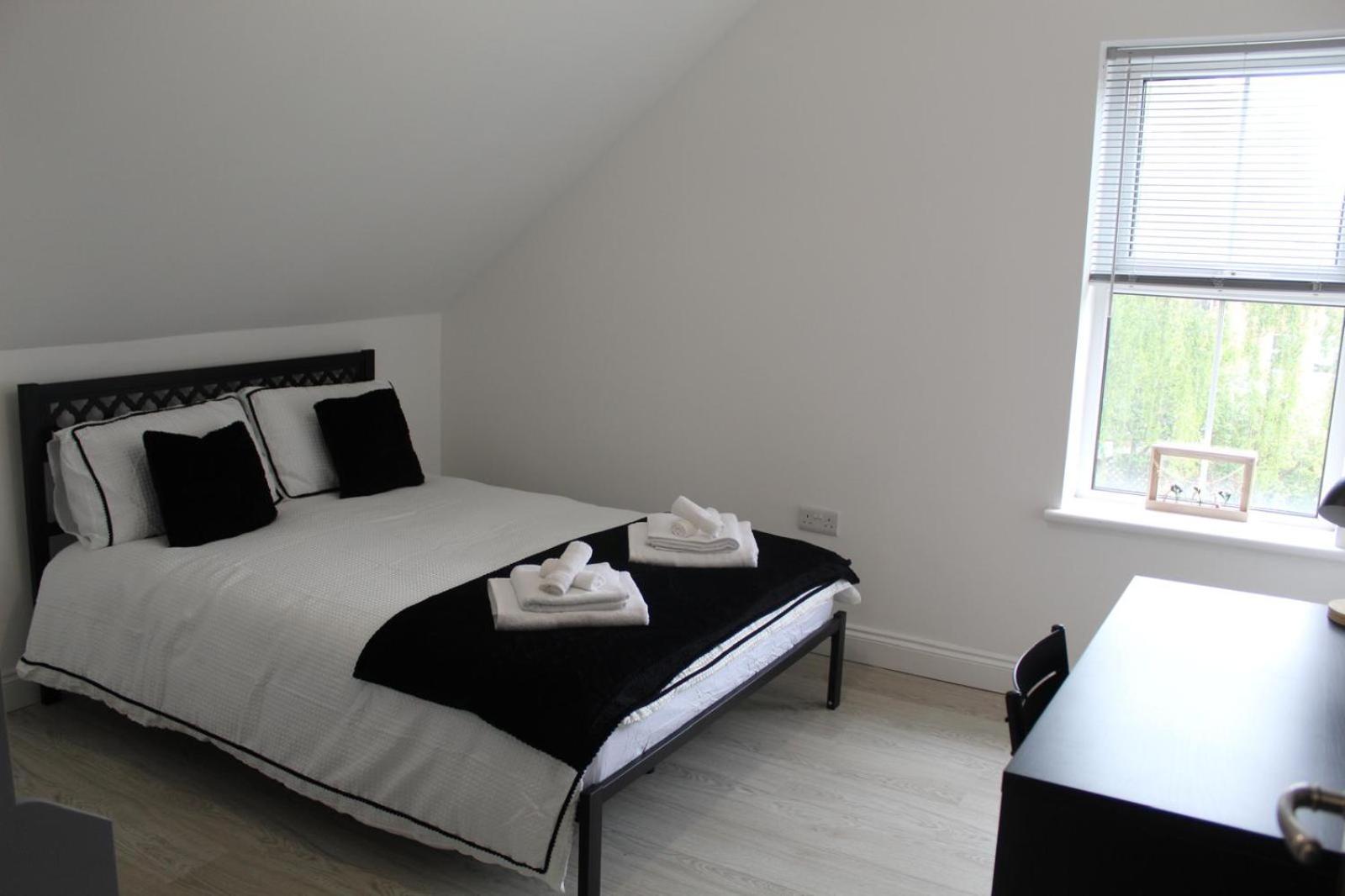 1 Bedroom Flat in Bedford view 3