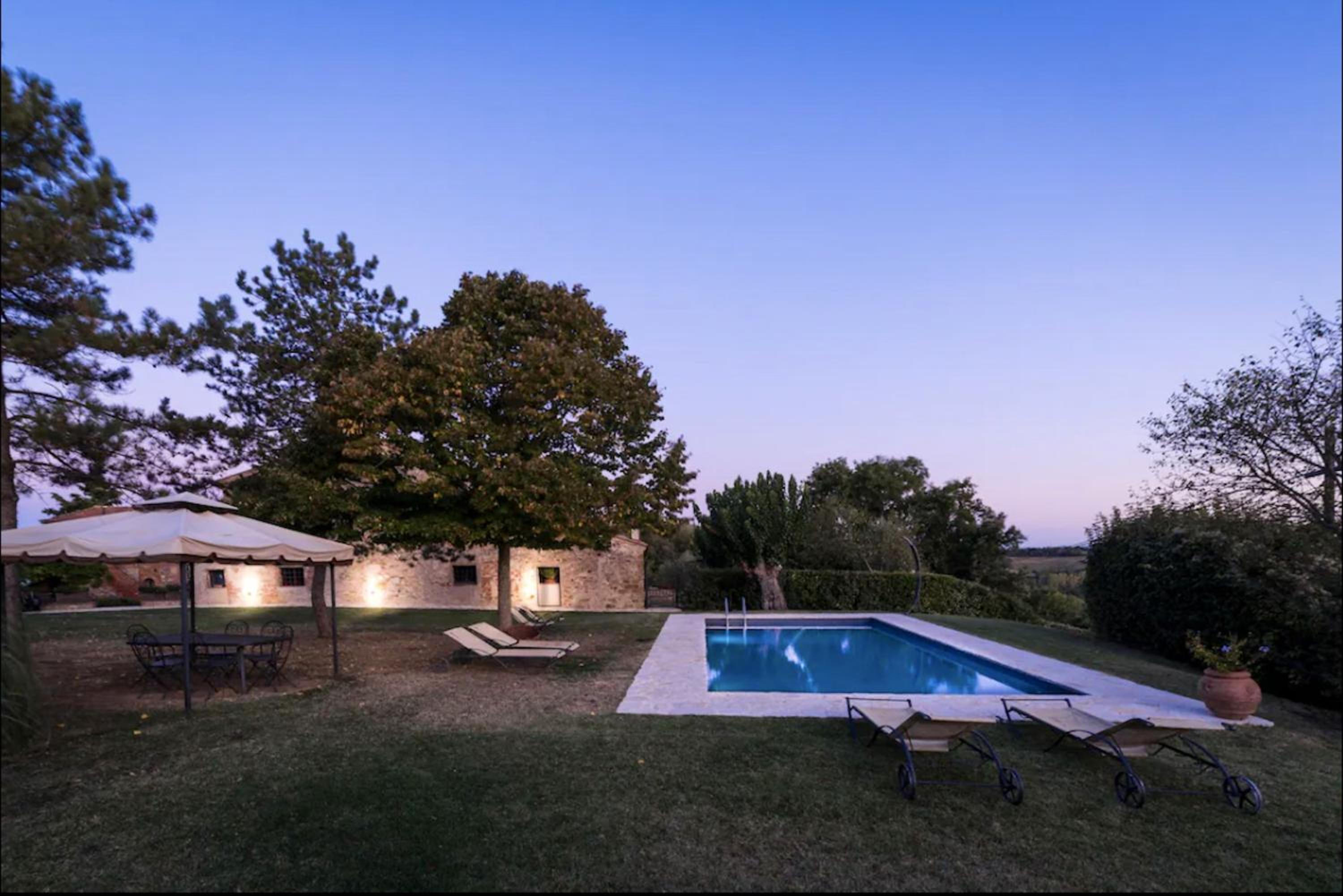 Cozy apartment with pool in Trequanda 40 m²