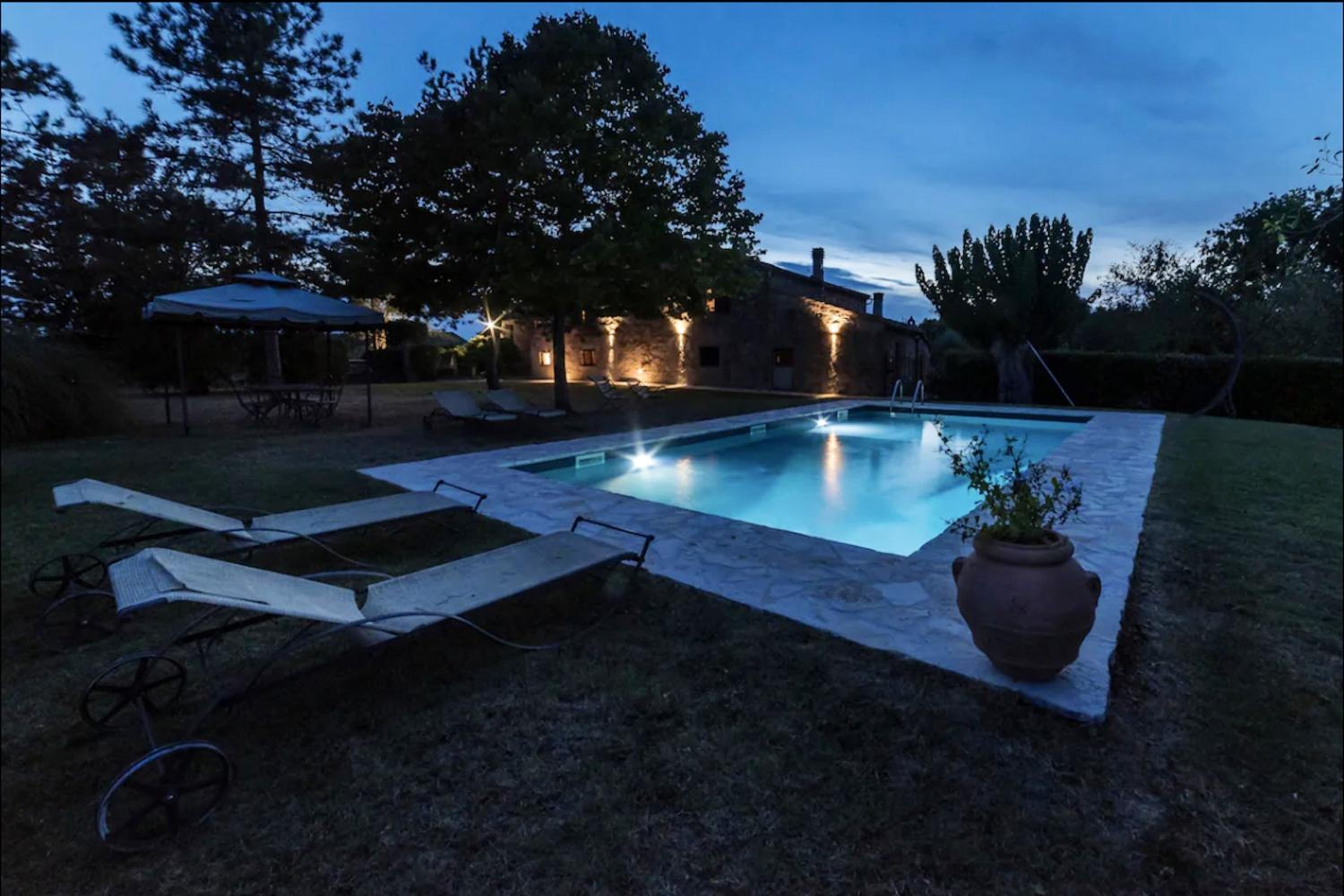 Cozy apartment with pool in Trequanda 40 m²