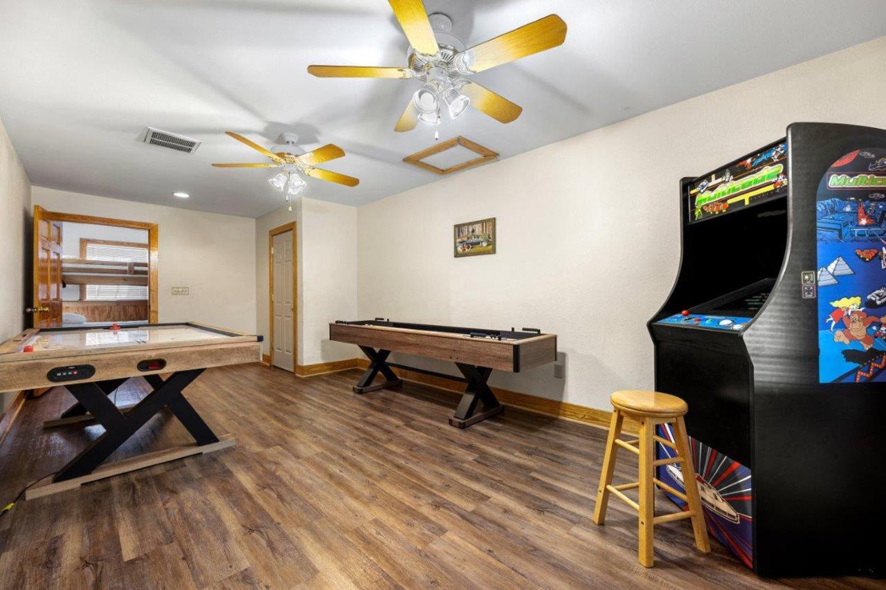 Poplar Point Condo Unit 12A by Eden Crest view 5