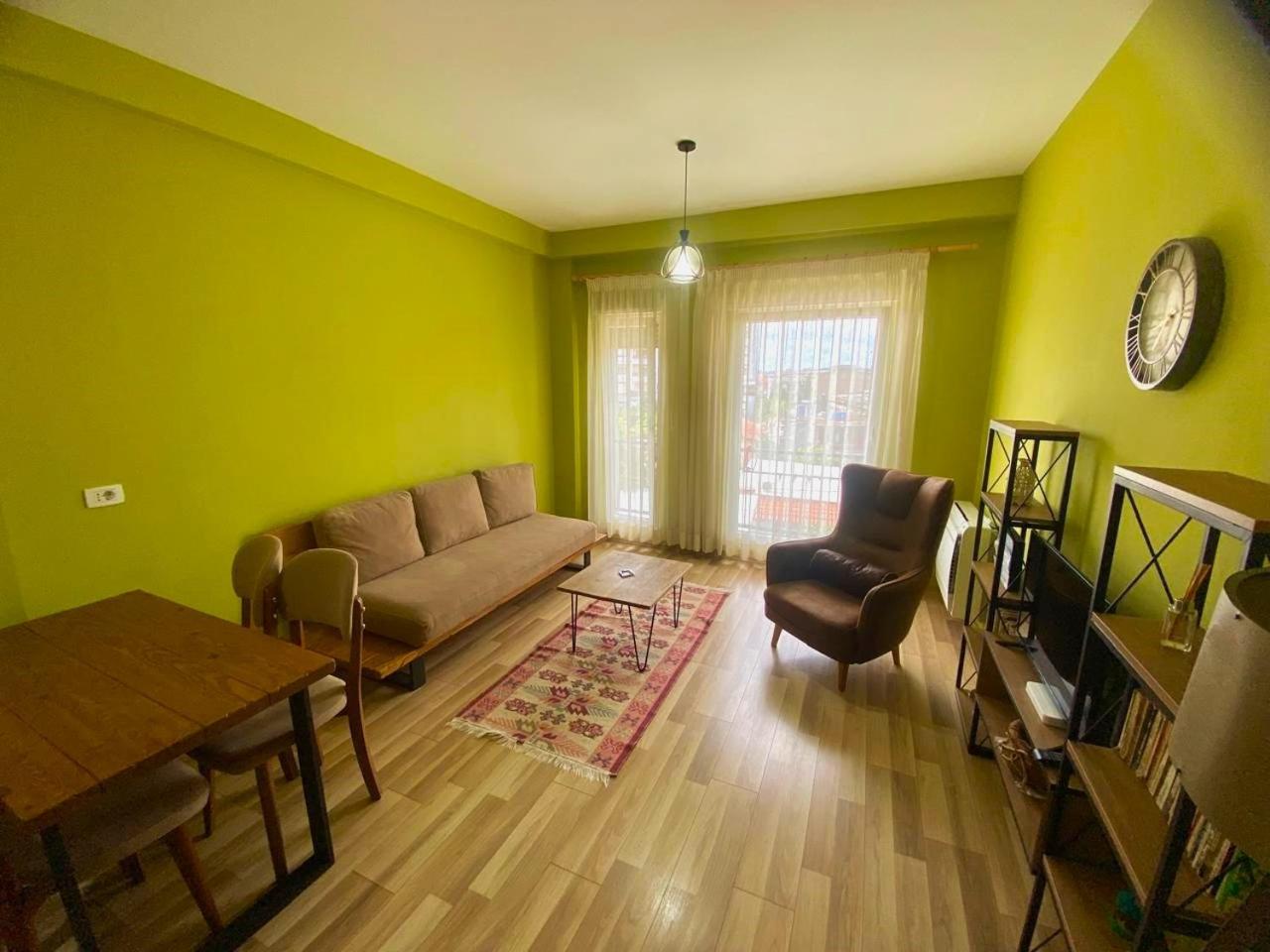 Cozy Stay Apartment