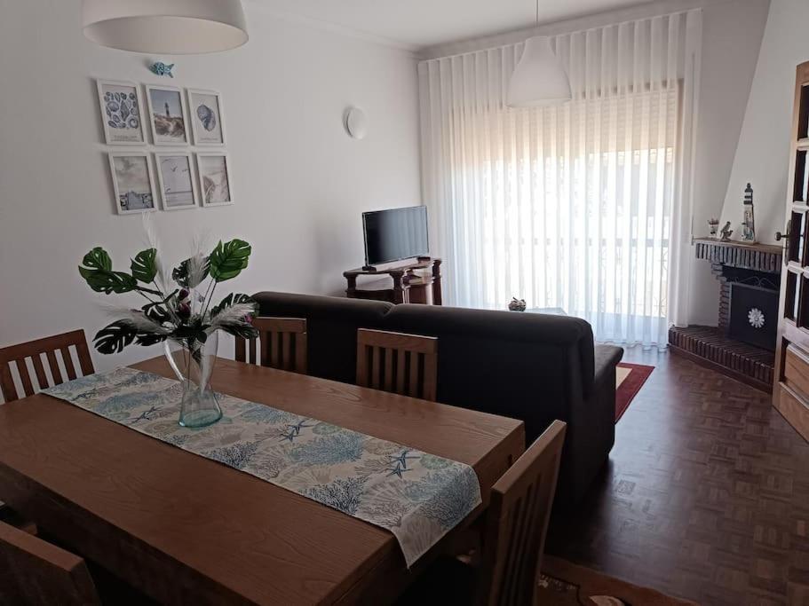 Casa da Mimosa, a 100 metros da praia de Vila Chã