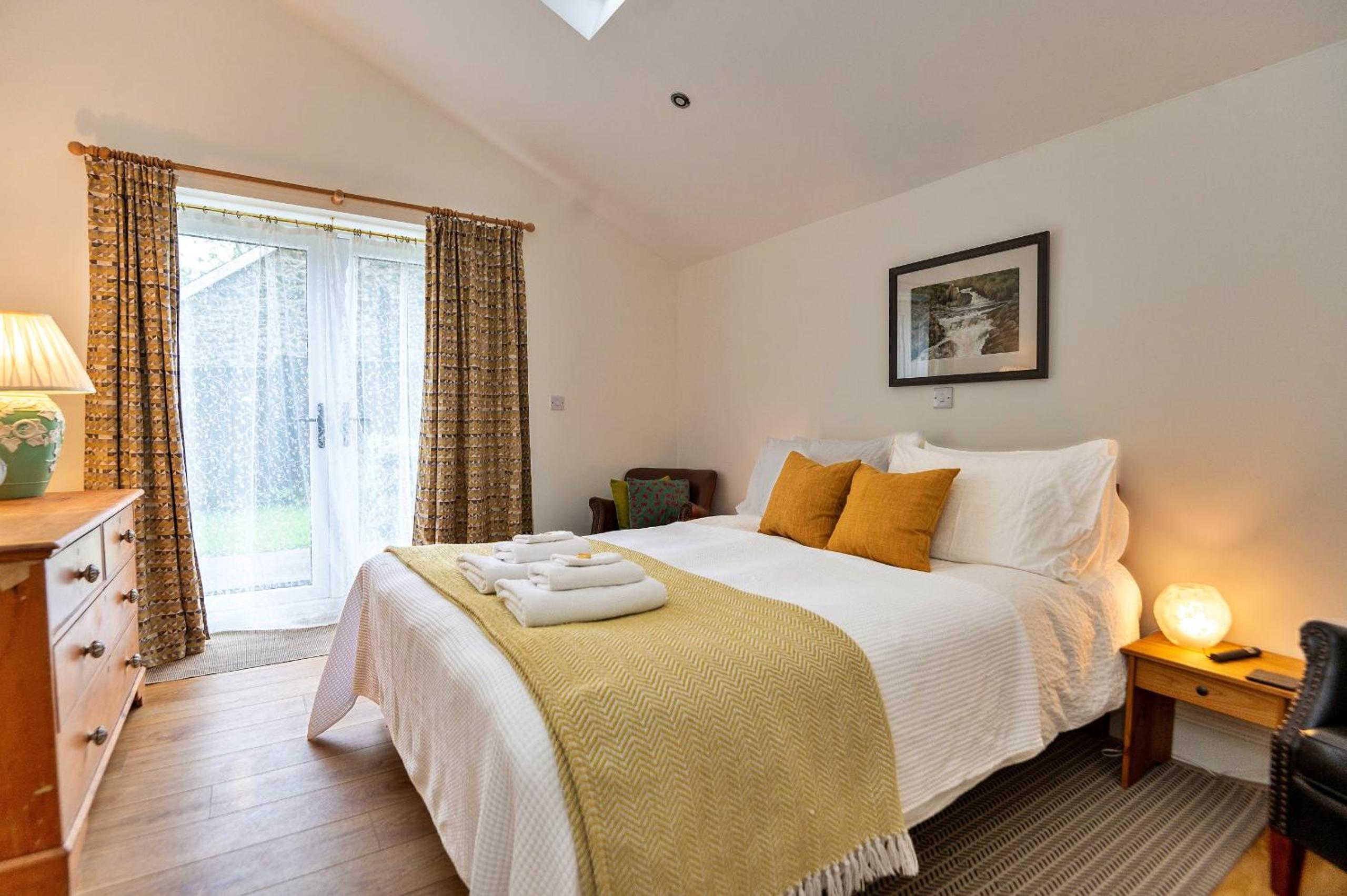 Finest Retreats - Hermon Bach view 5