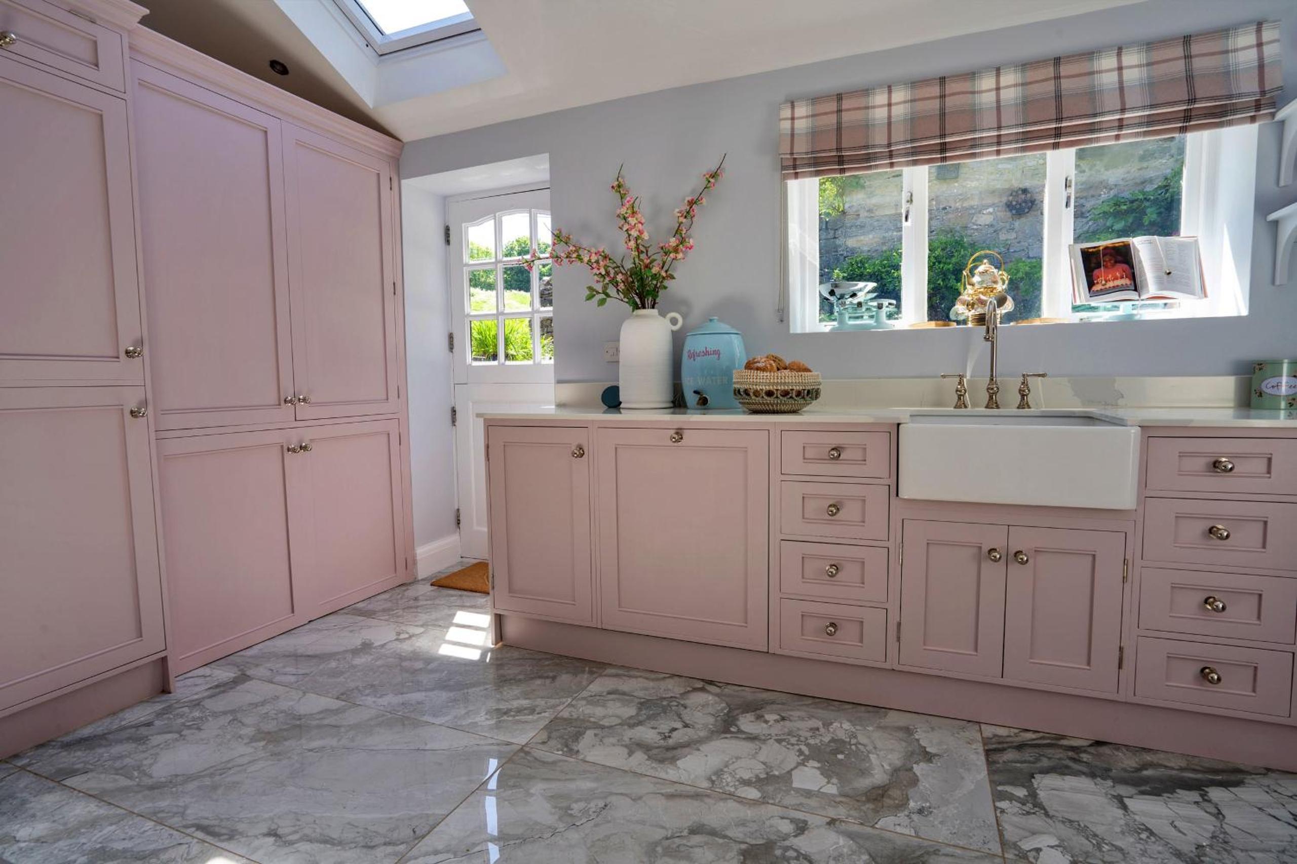 Finest Retreats - Sisu Bakewell, Limestones Cottage