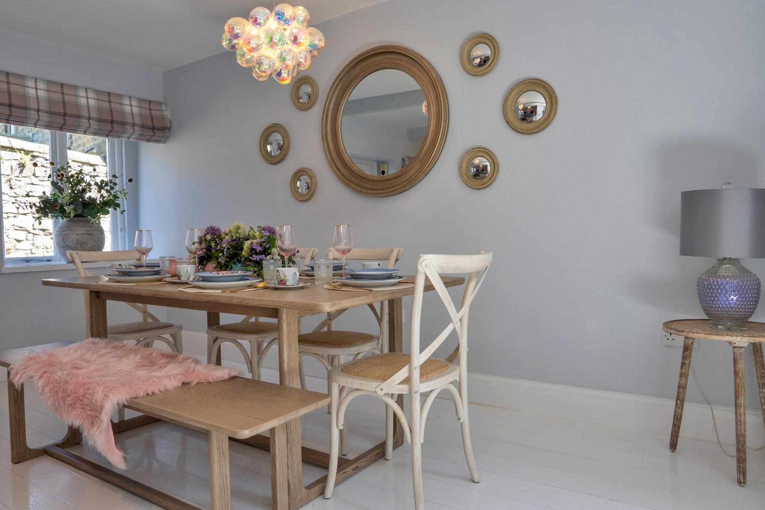 Finest Retreats - Sisu Bakewell, Limestones Cottage