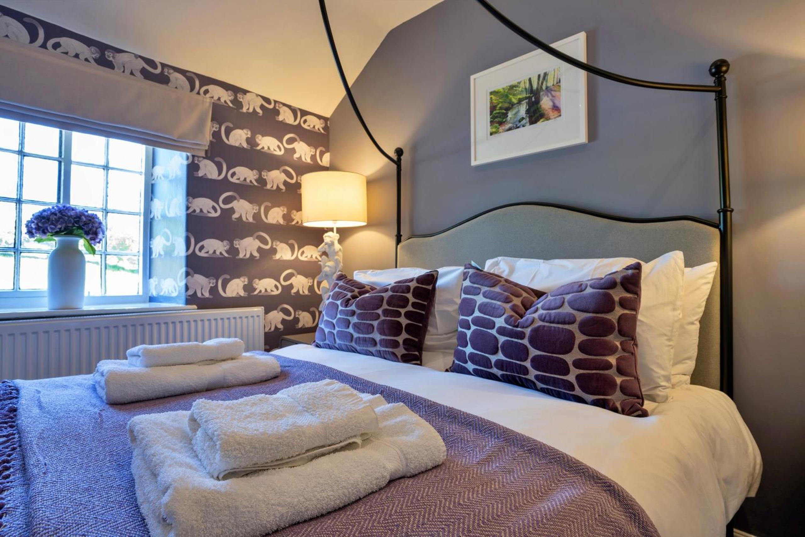 Finest Retreats - Sisu Bakewell, Limestones Cottage