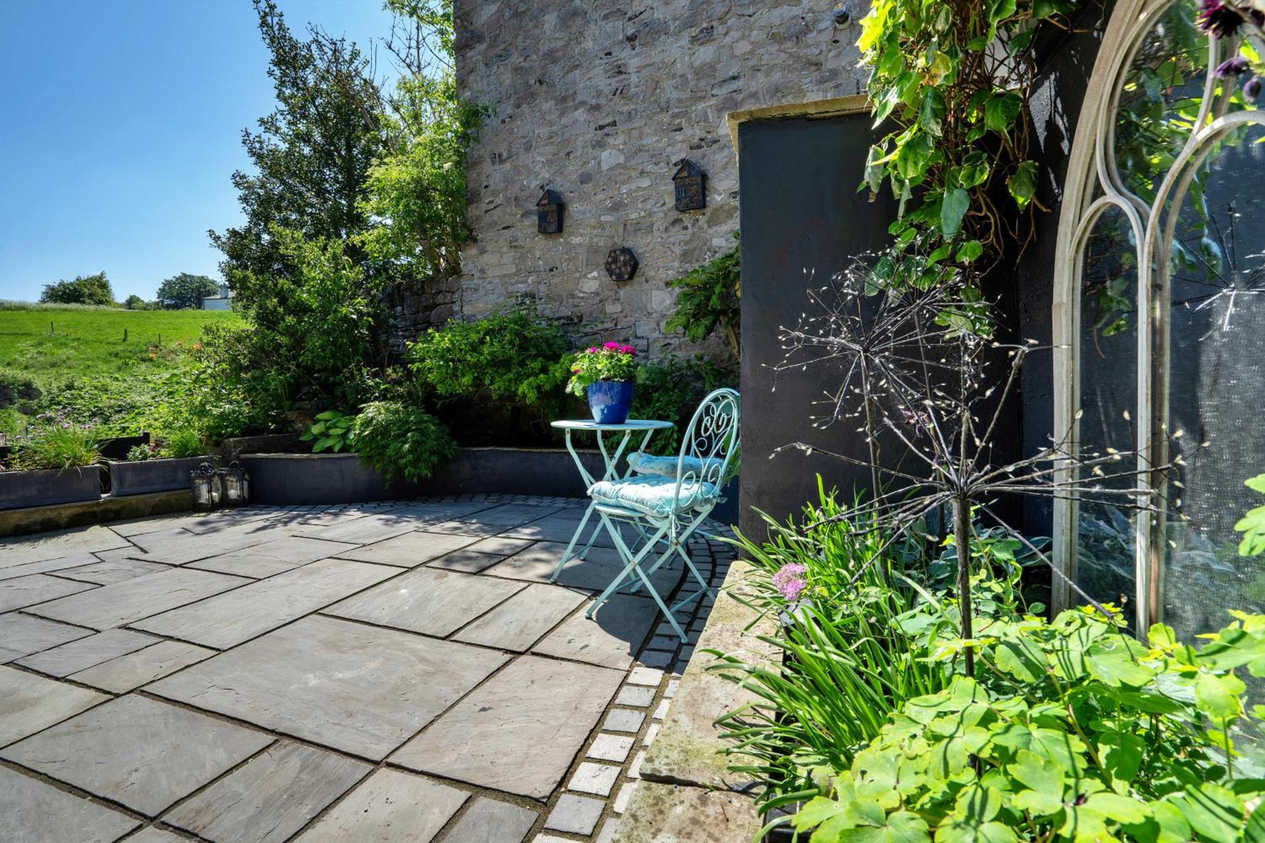 Finest Retreats - Sisu Bakewell, Limestones Cottage