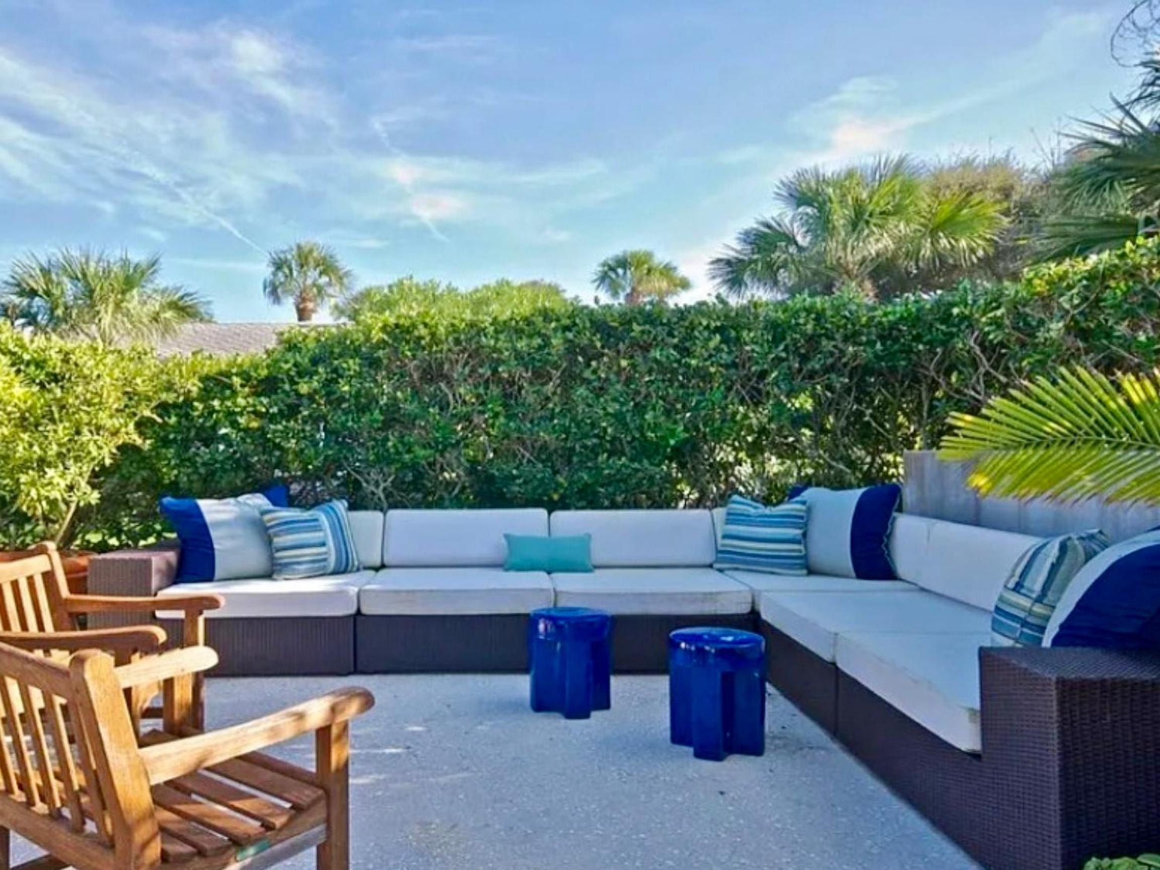 The Spacious Beach House within 5-minutes walk to Ponte Vedra Beach, close Mayo Clinic, and TPC Sawgrass view 5