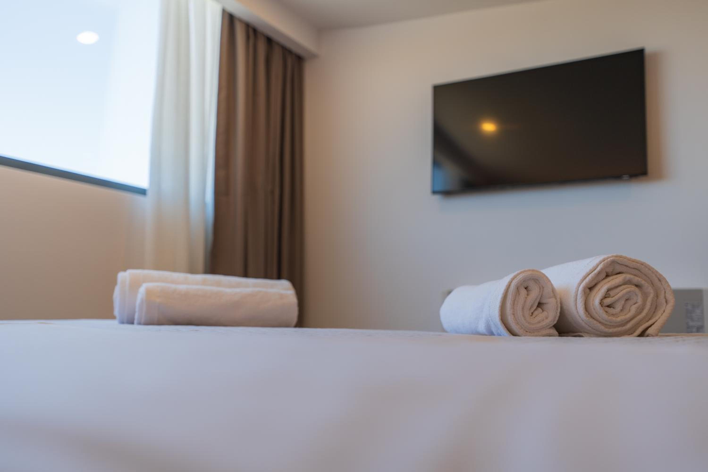 EcoHeaven Suites