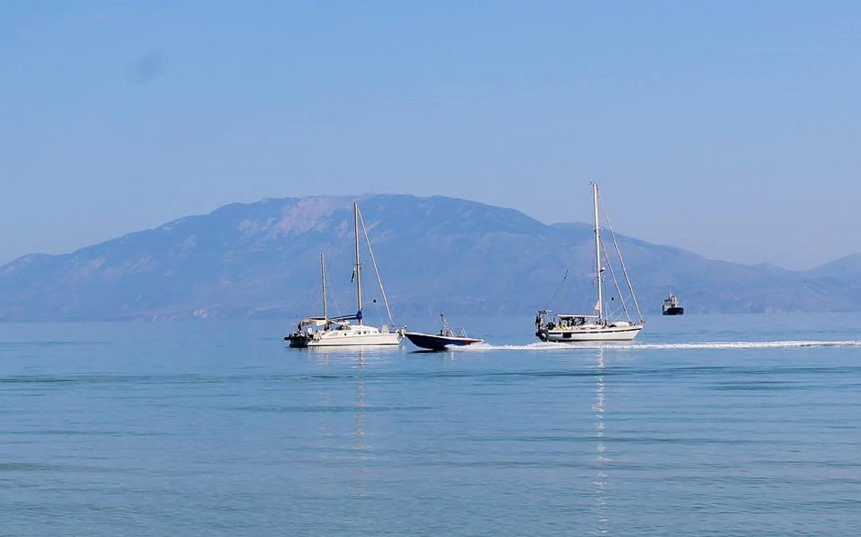 Charming Villa in Agrilia with Private Pool view 4