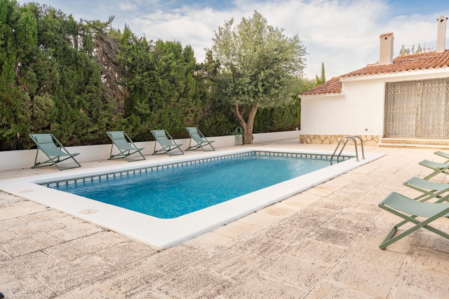Villa Alkatur Relax y Confort Jardin y Piscina