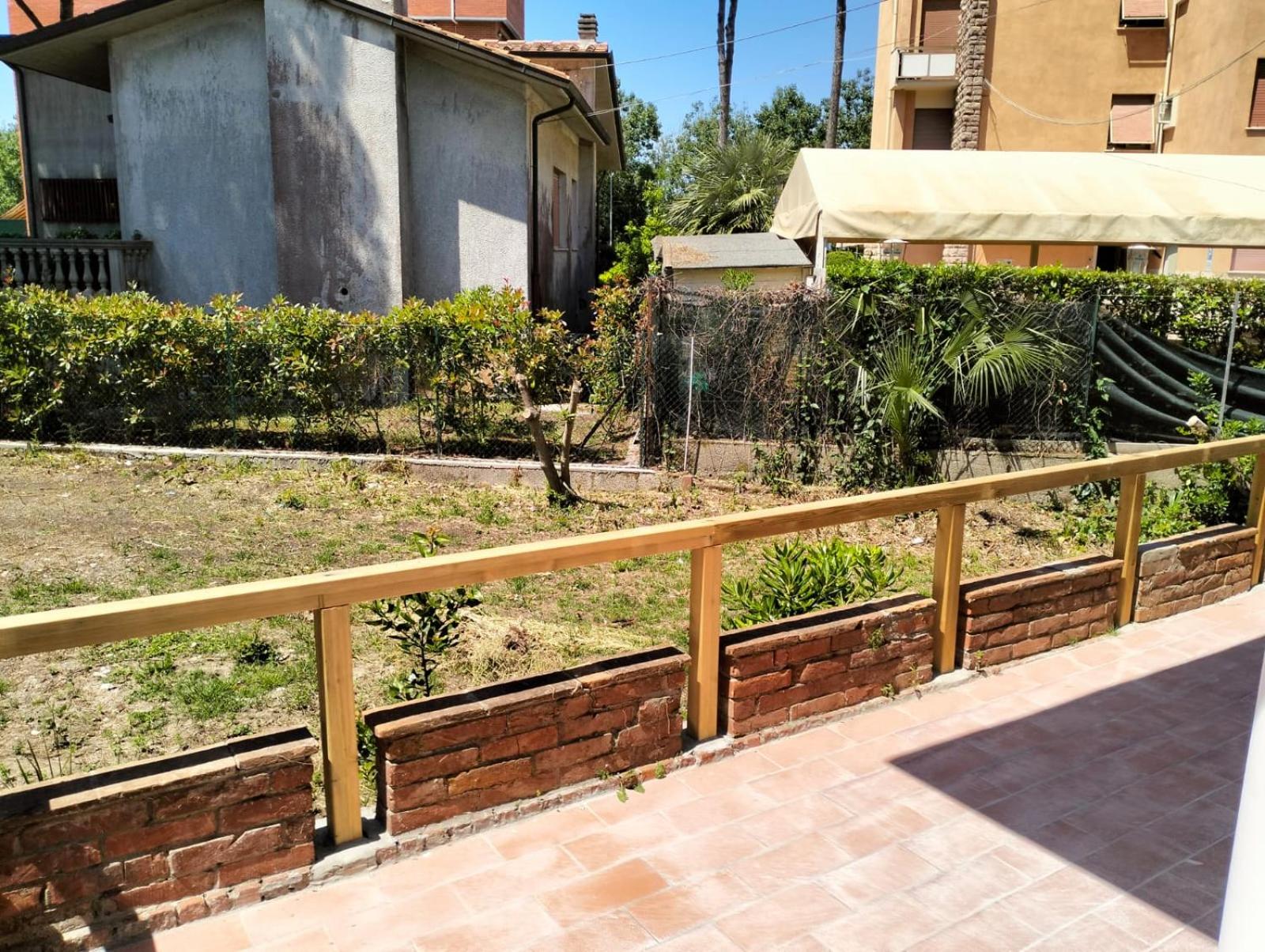 Villa Eusepia, di fronte alla spiaggia di Tirrenia view 5