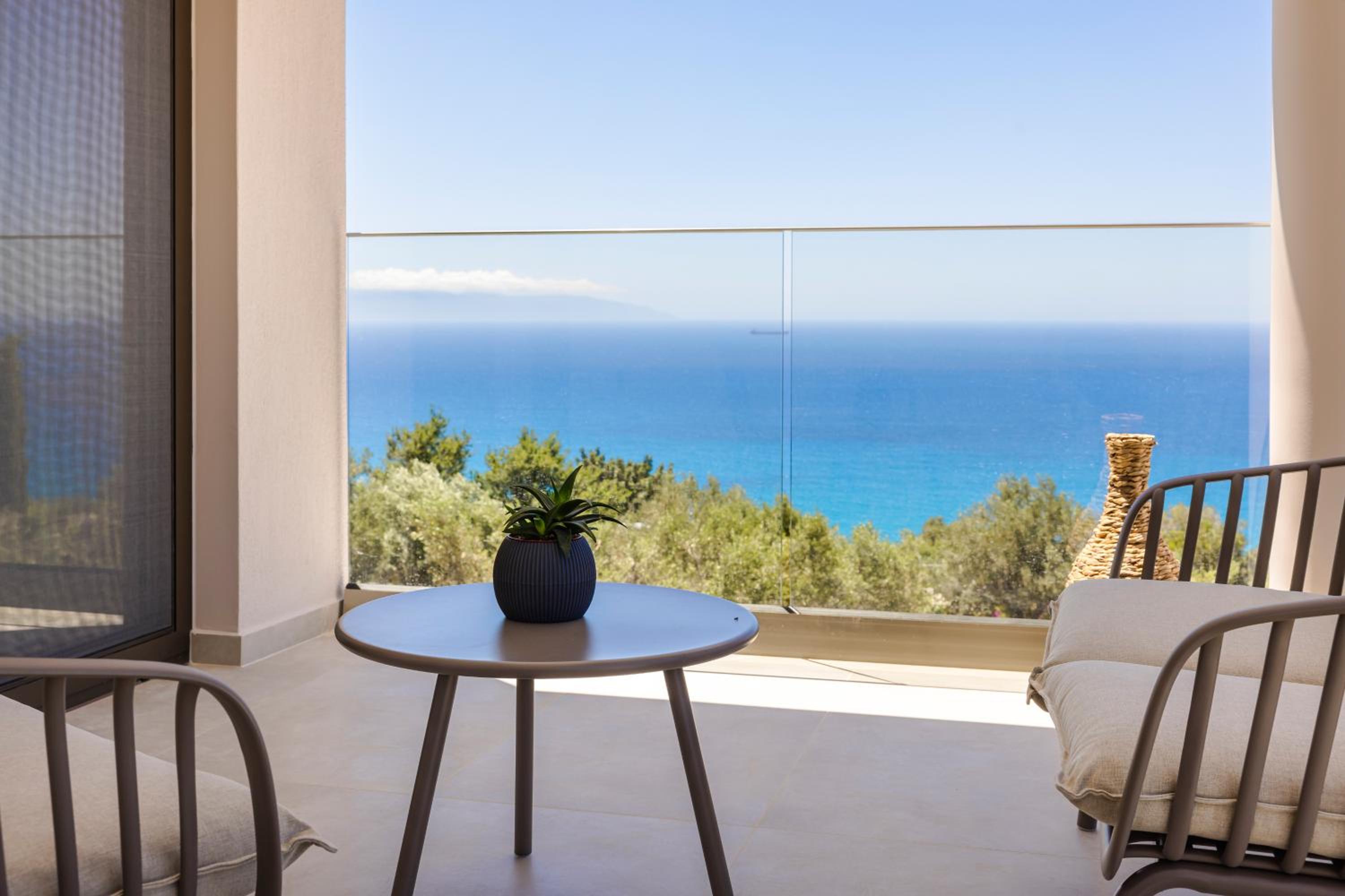 DEOS VILLA