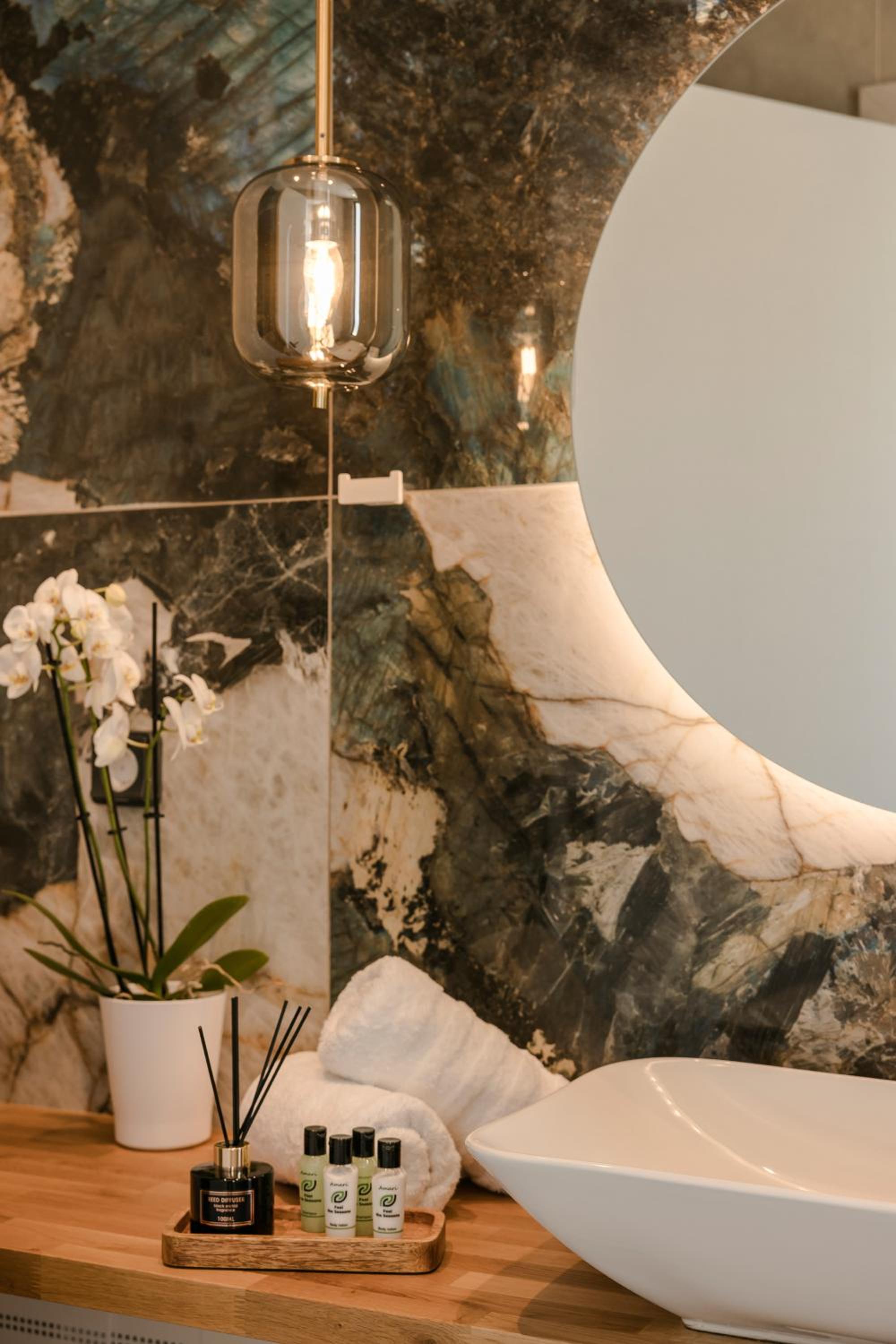 DEOS VILLA