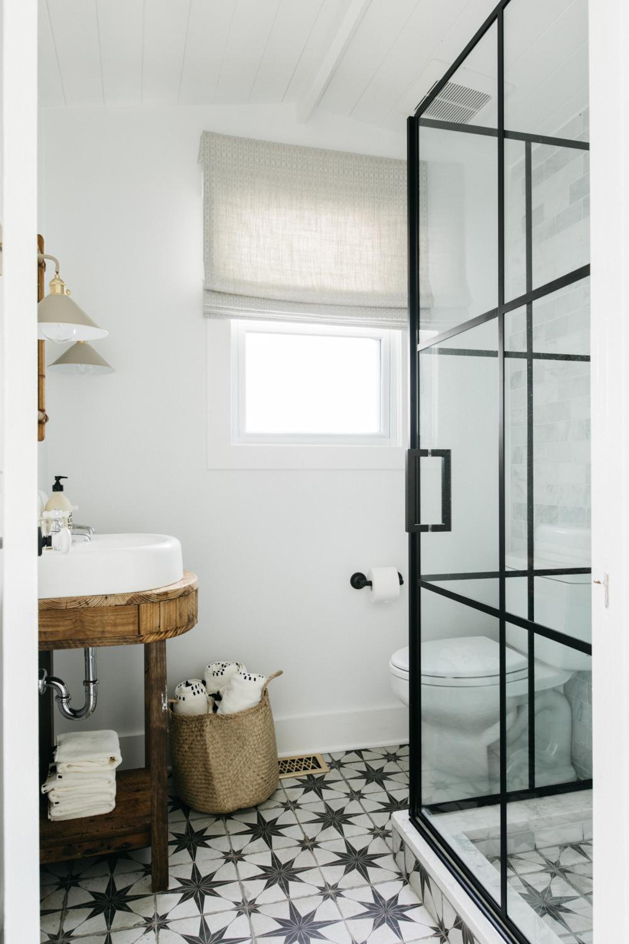Leo Cottage by Juniper Holiday + Home view 5