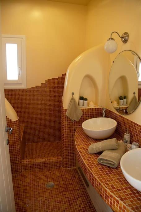 Kapari Home Syros view 2
