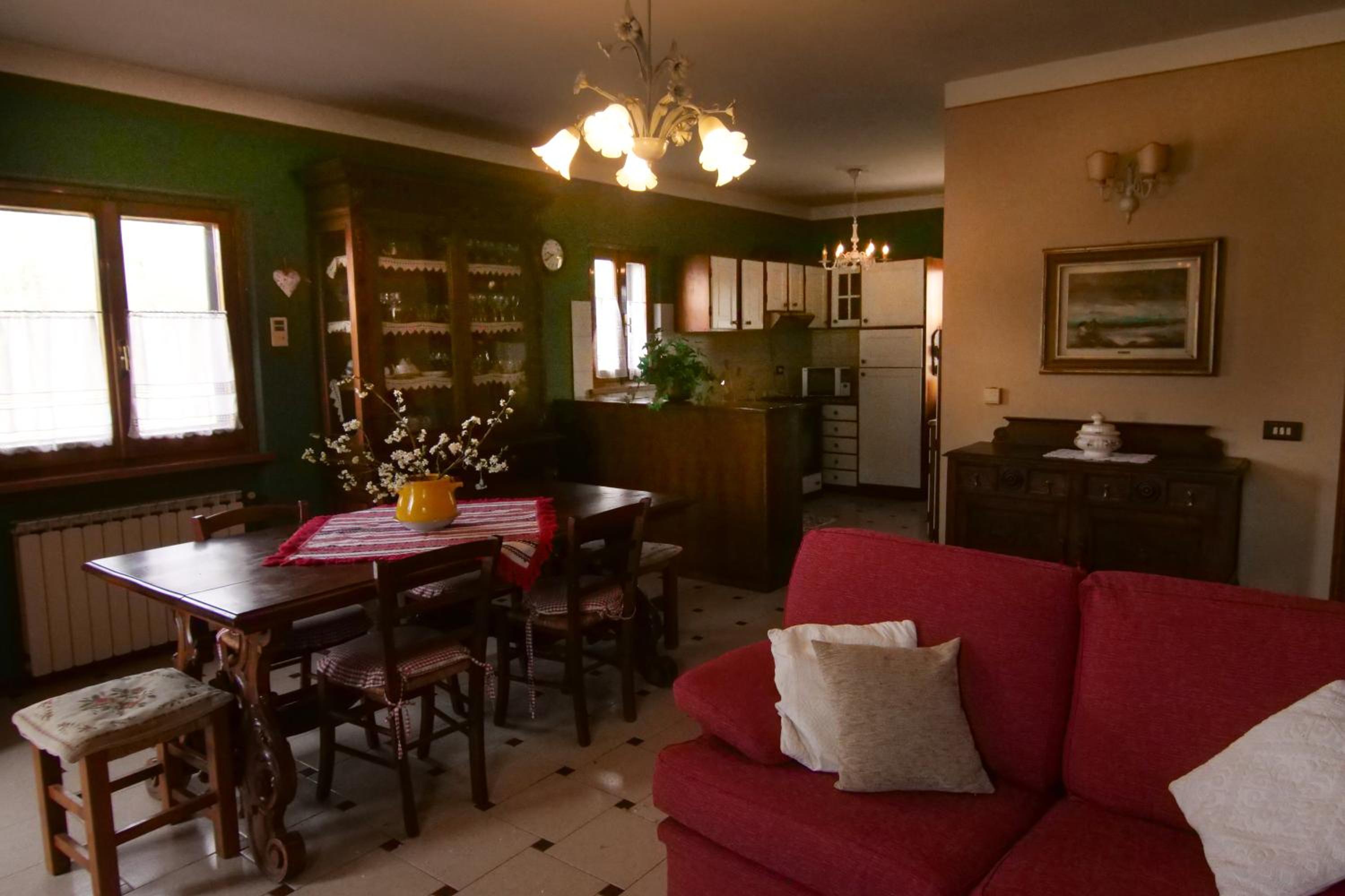 Villa Lolli view 3